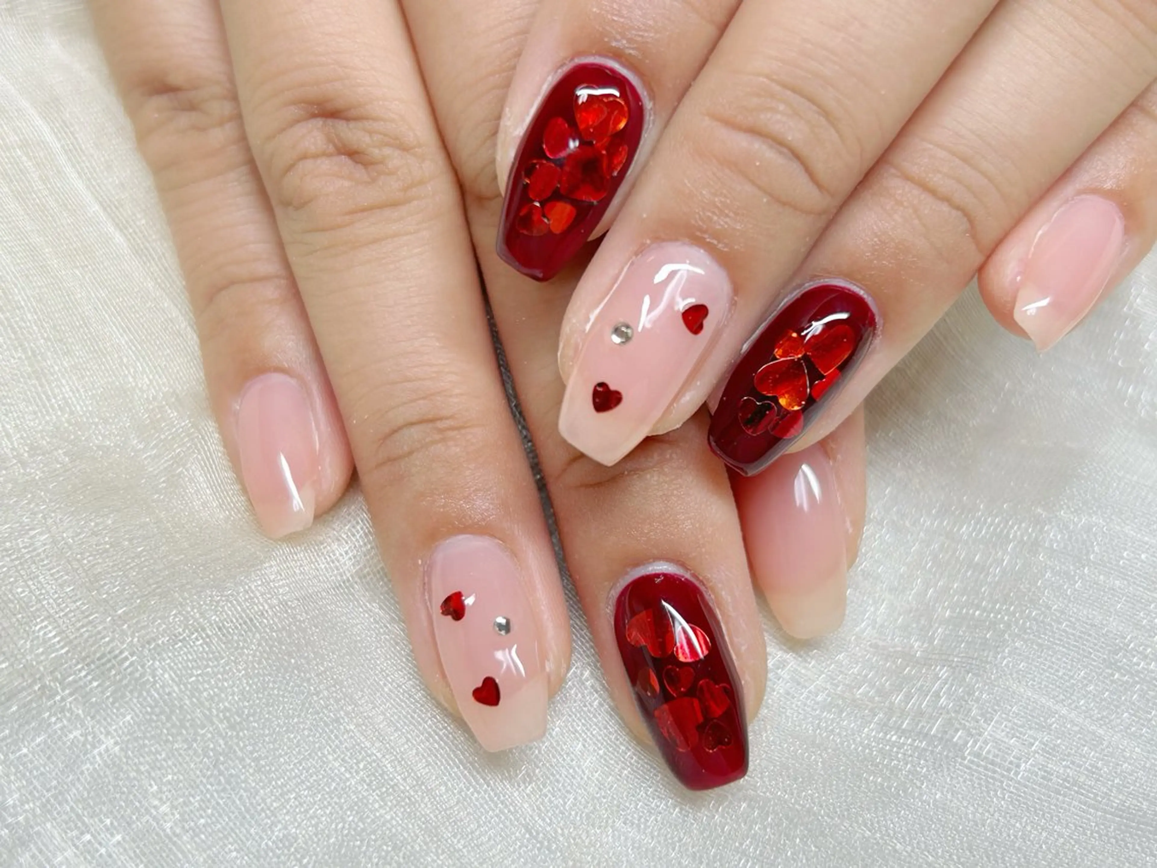 ネイル アートネイル 成人式 長さ出し フットネイル マグネットネイル ハンドネイル Lino Nailのネイルデザイン
