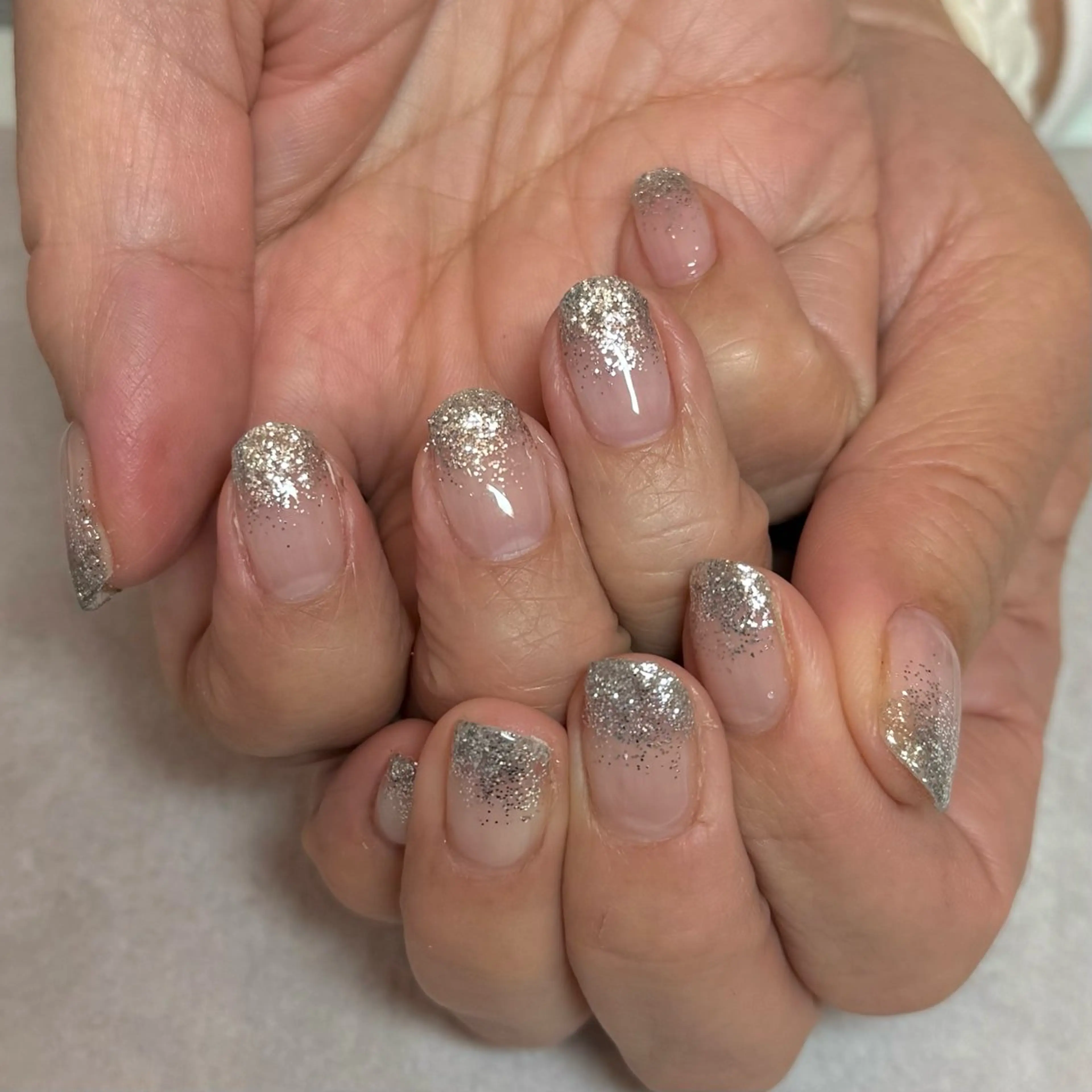 ラメグラデーション　※オフありの写真