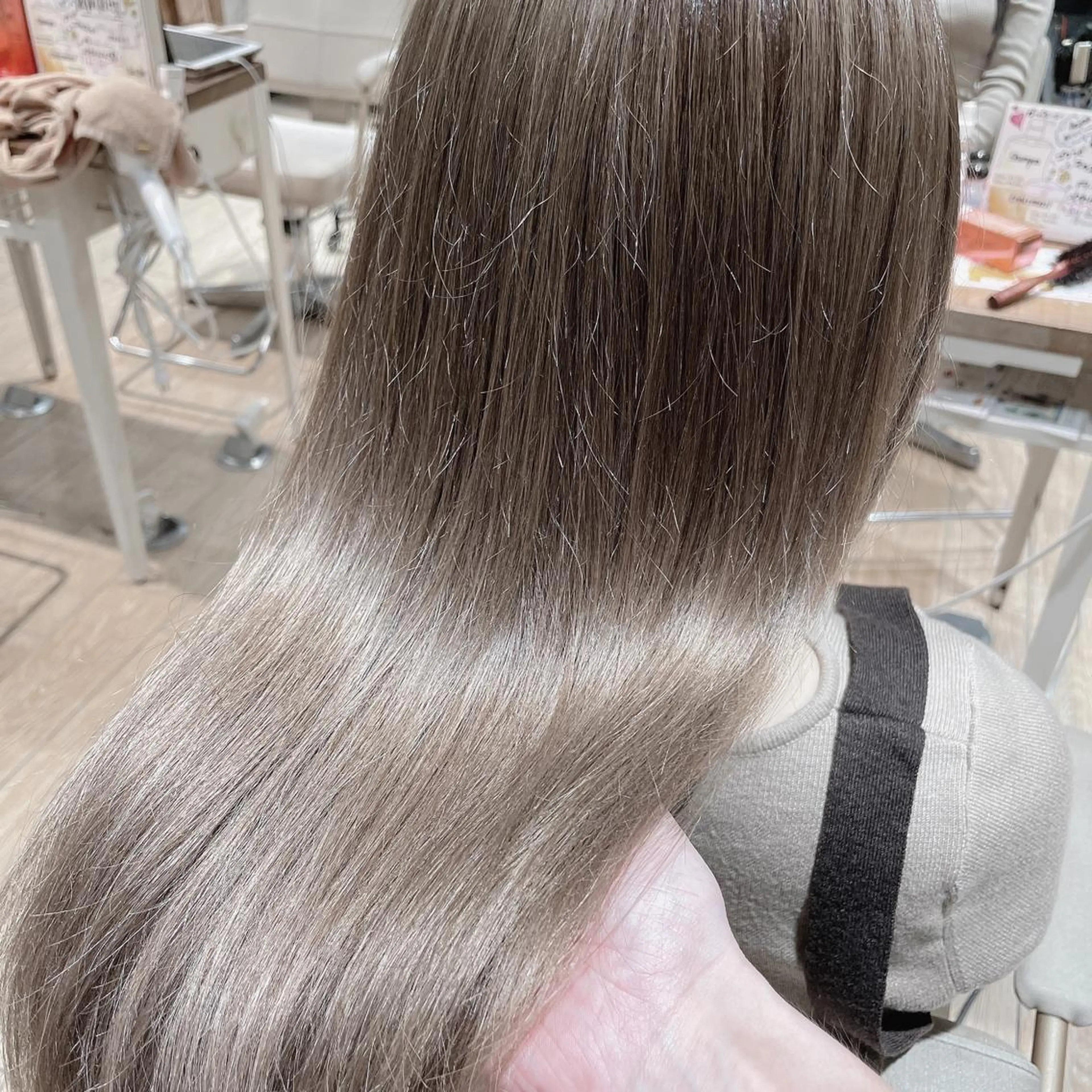 カラー 市原 大翼のヘアスタイル