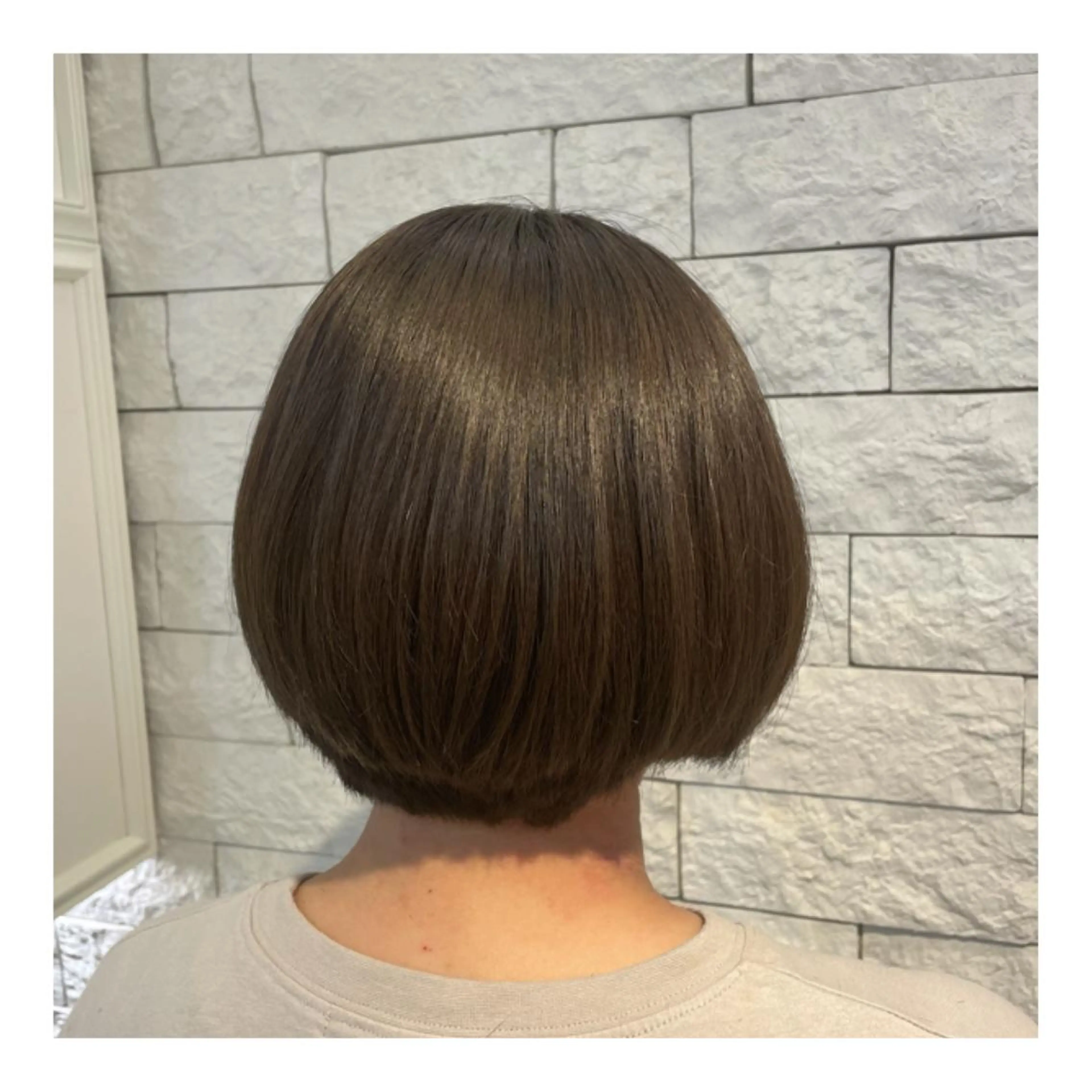 ショート ショートボブ ボブ ショートヘア BiBi 藪 菜月のヘアスタイル