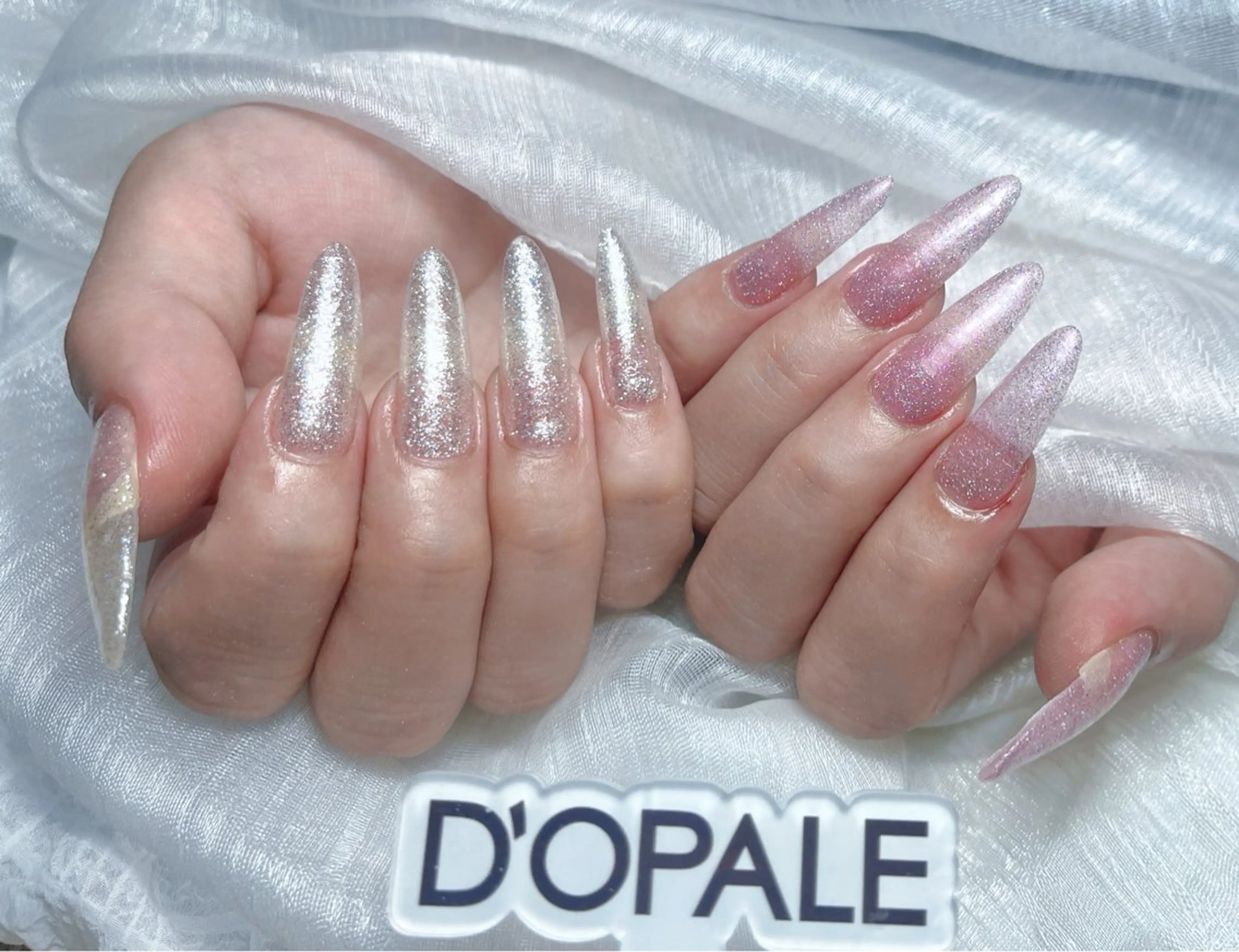 ネイル DOPALE、もも 彦奇のネイルデザイン