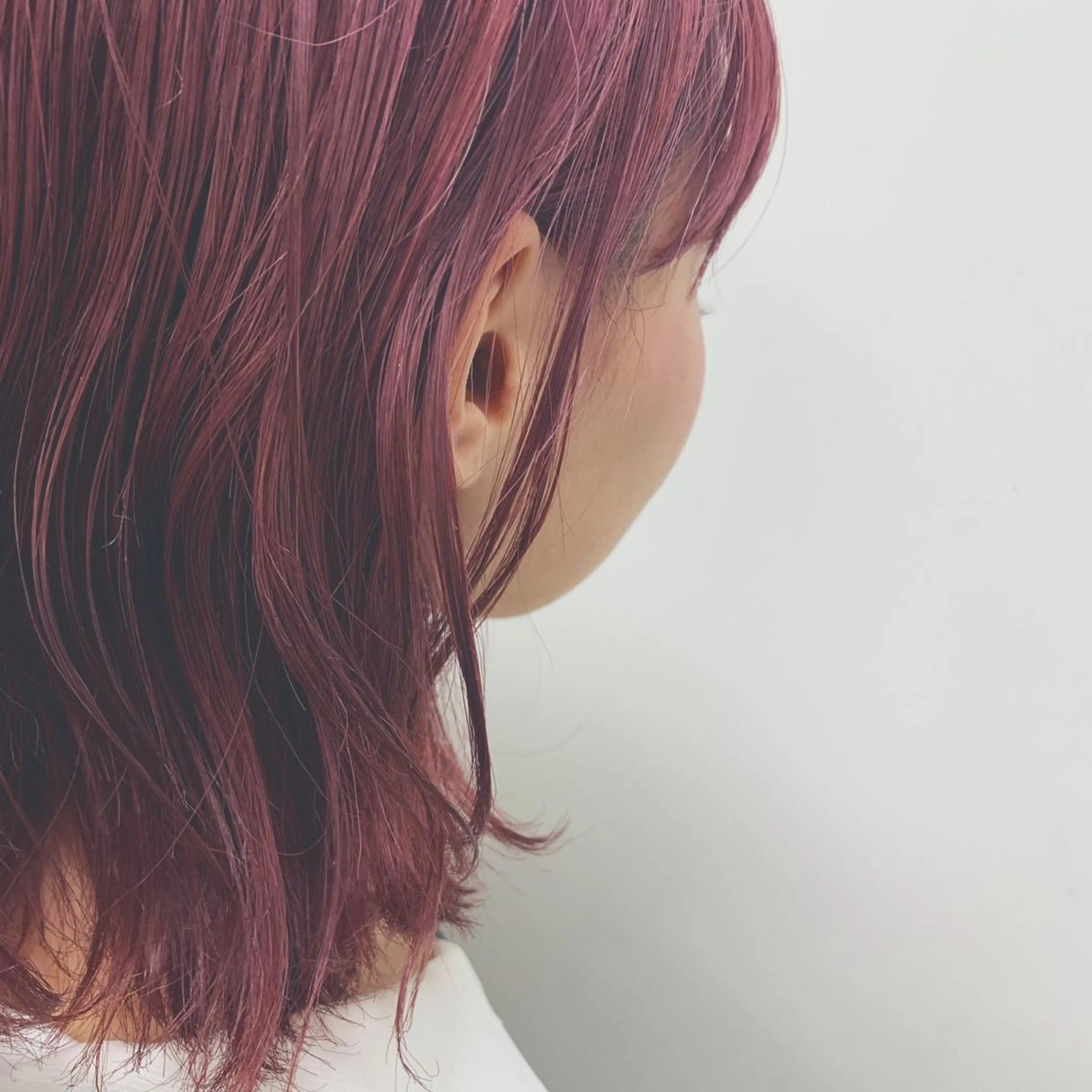 ミディアム カラー ピンクカラー パープルカラー Lolonois梅田 /Okazaki:)のヘアスタイル