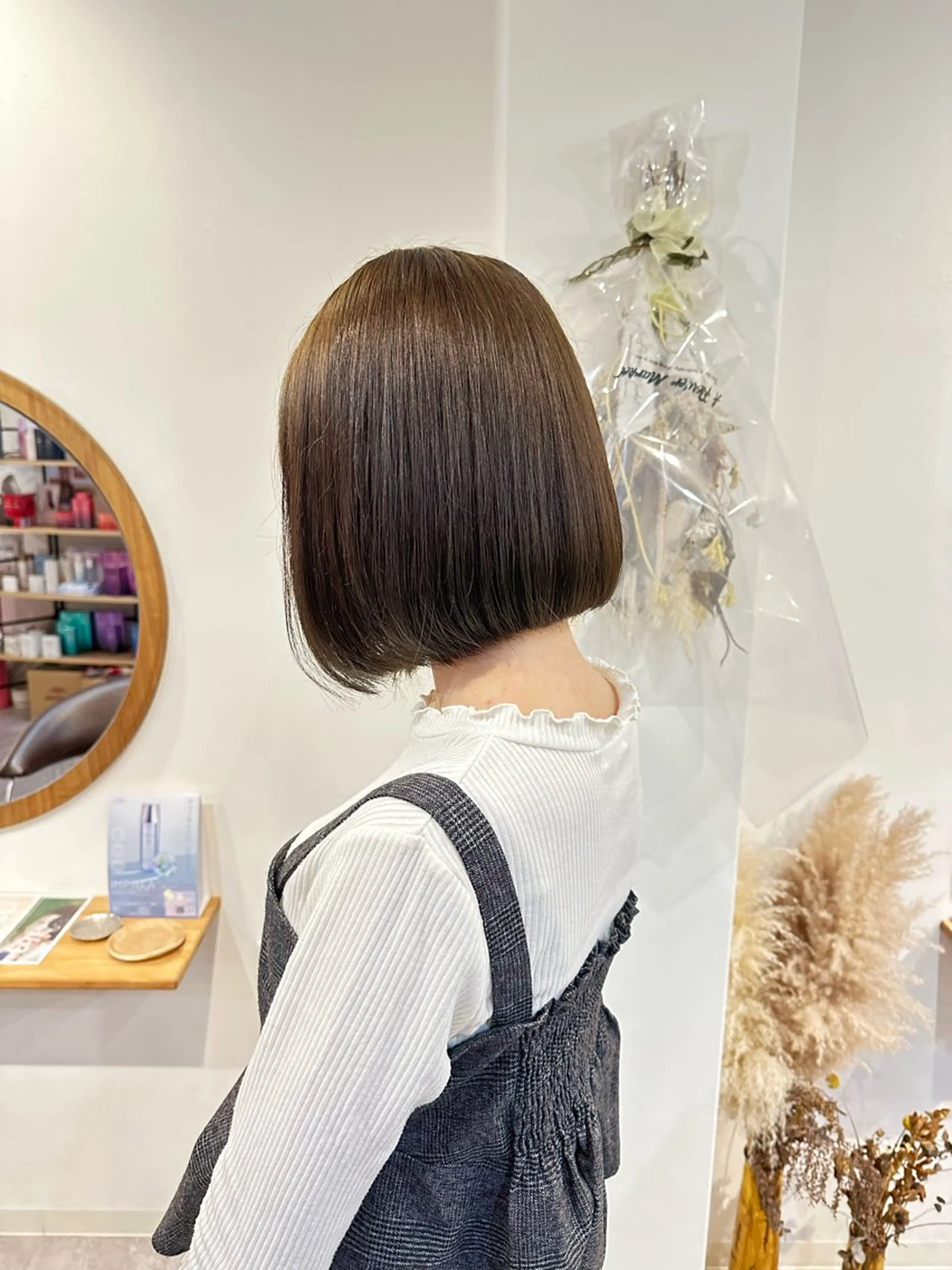 カラー ベージュカラー オリーブベージュ ヘアカラー nabi所属・梅田 薫のヘアスタイル