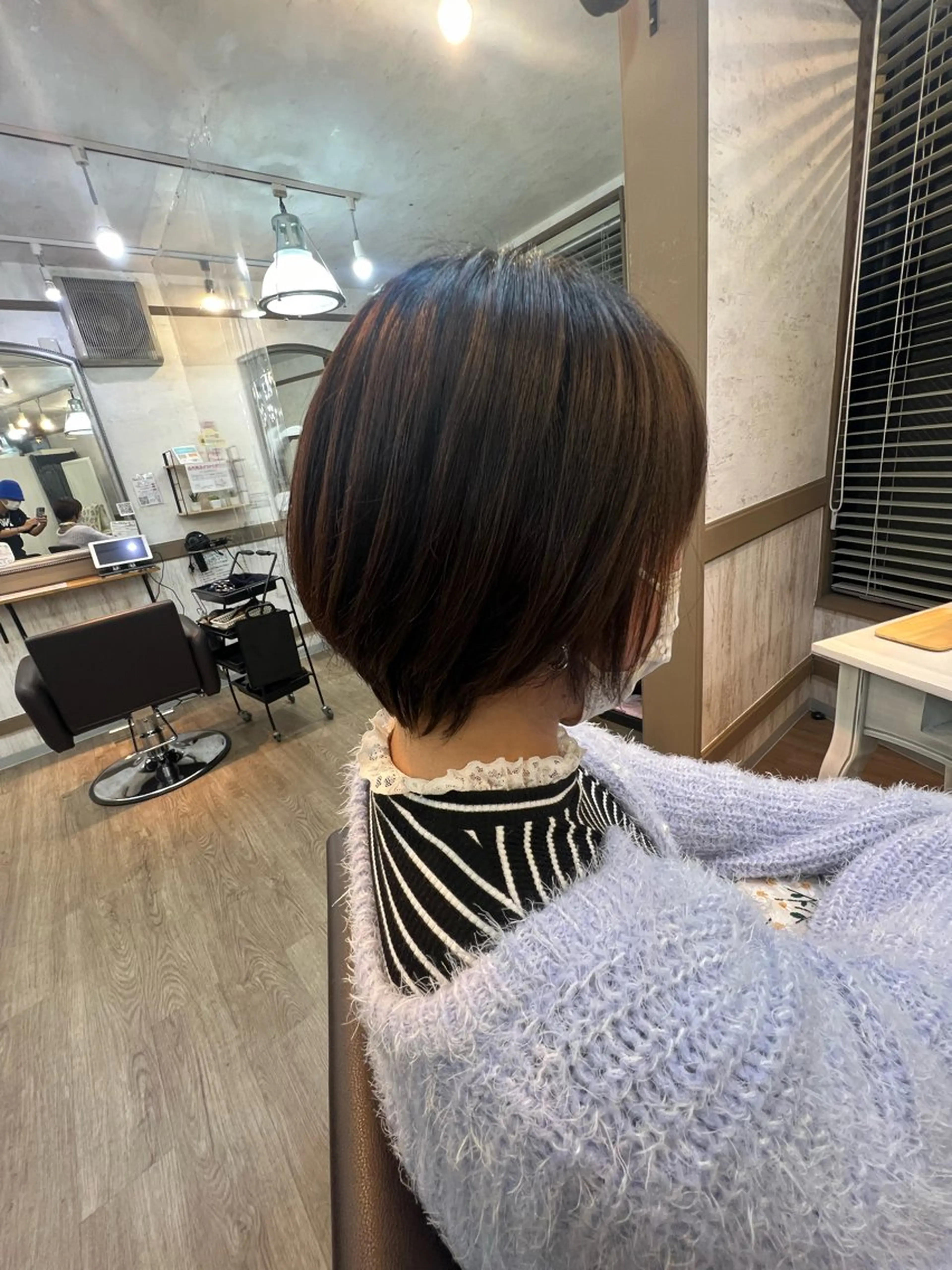 レディースカット(シャンプー&ブロー込み)ヘッドスパ付きの写真