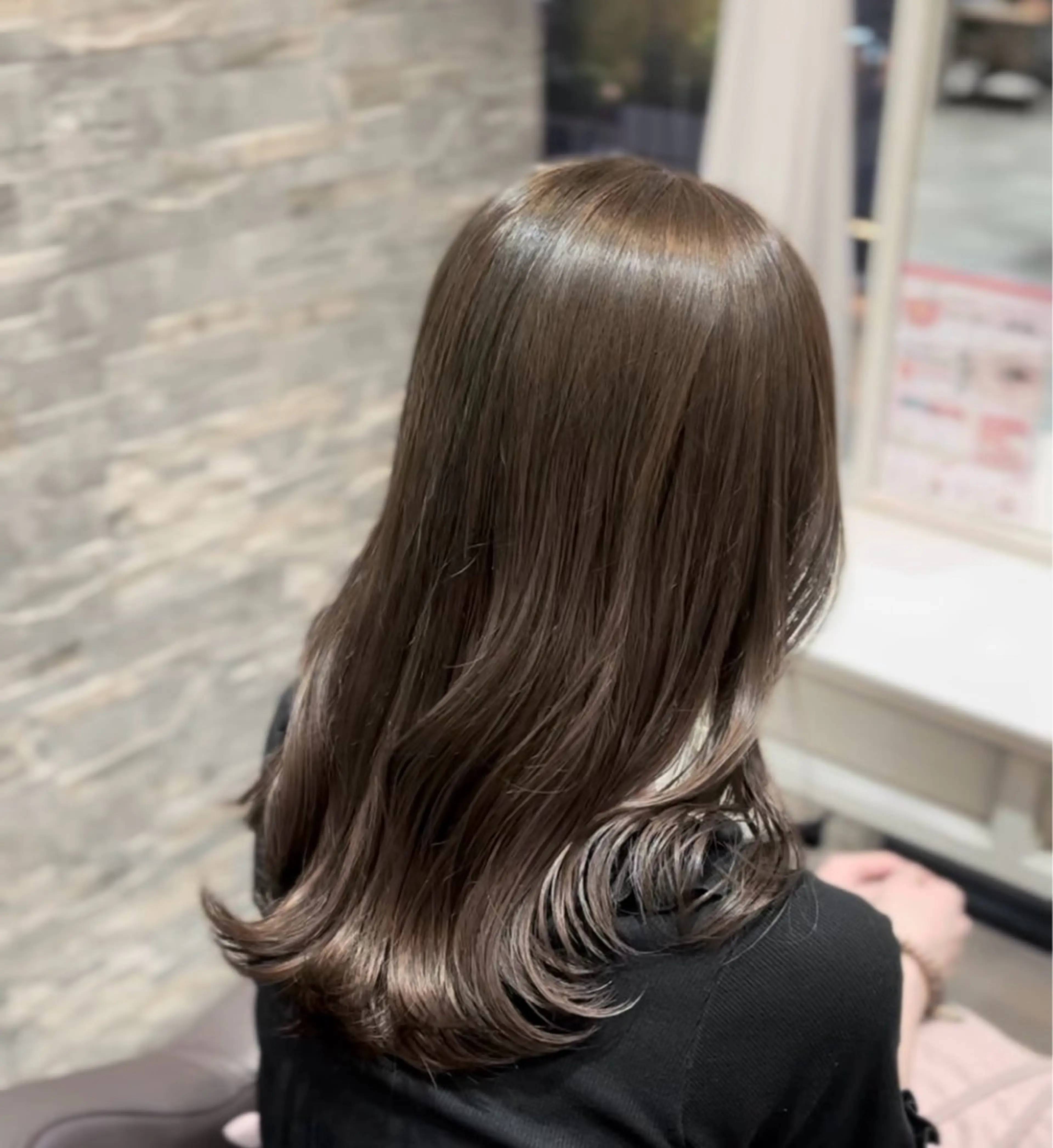 セミロング 美容室 DEBUT所属・城崎 紗のヘアスタイル