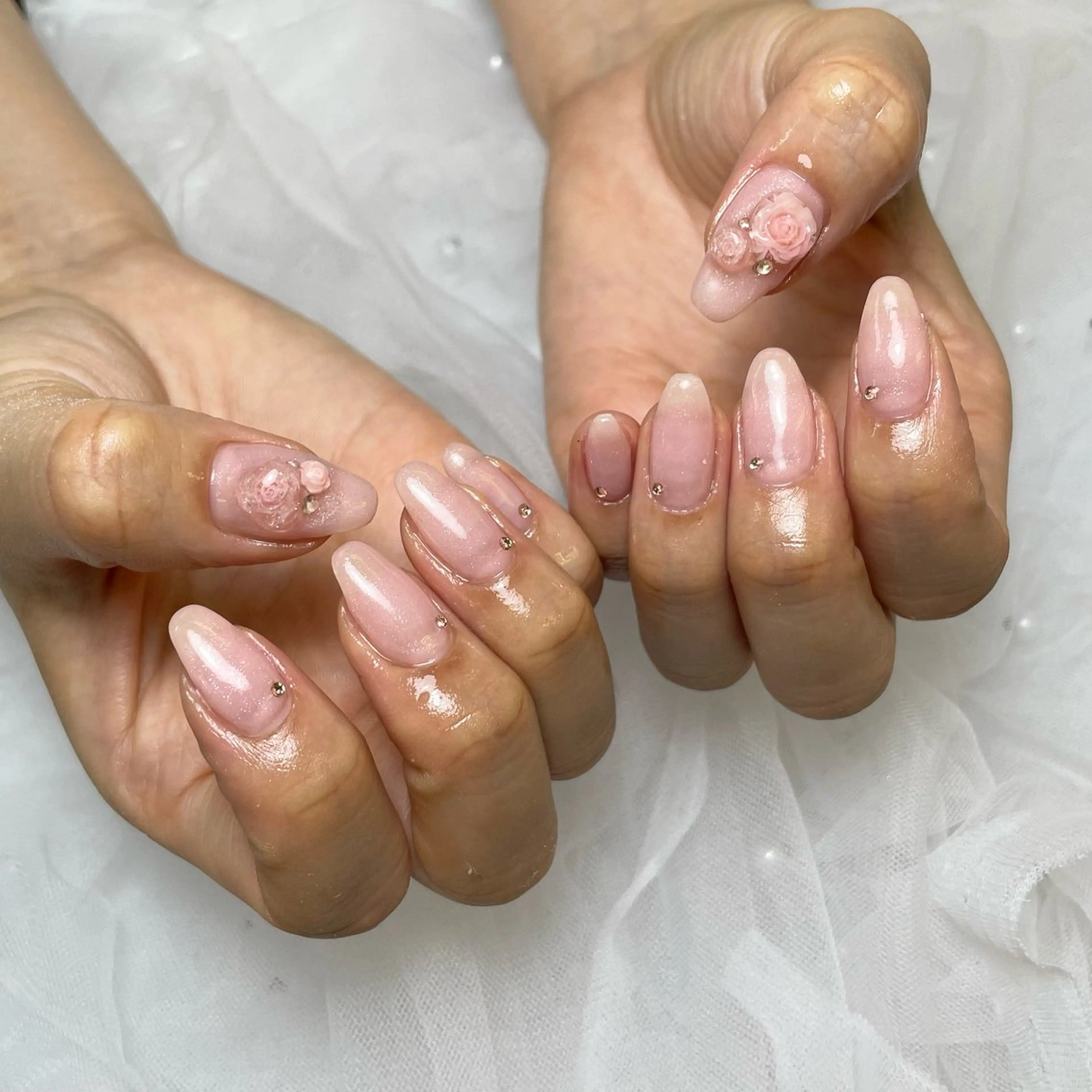 ネイル ハンドネイル フットネイル S LOUNGE NAIL所属・パーツたくさん🍓 SUMIのネイルデザイン