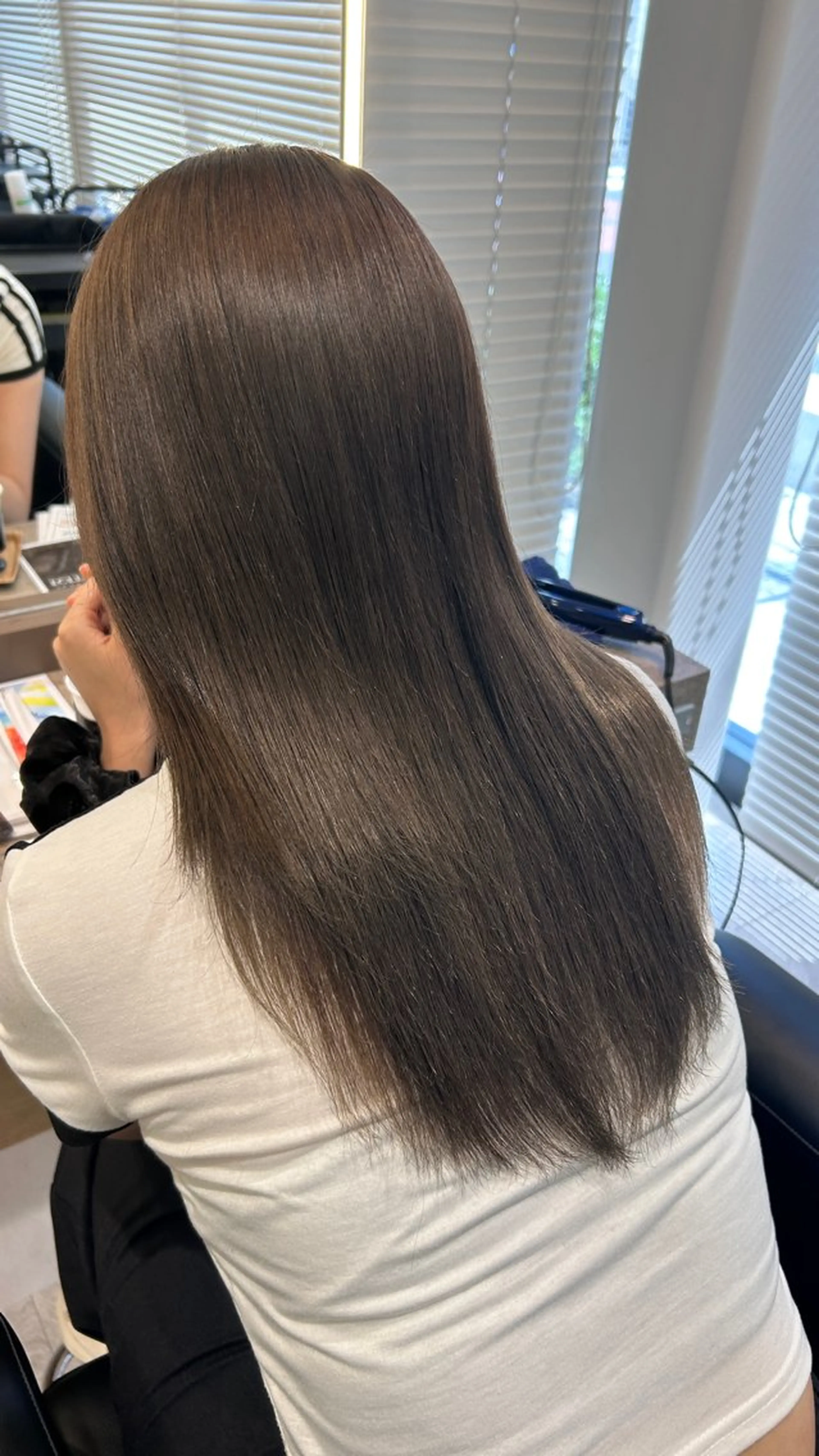 セミロング ヘアカラー 艶カラー/ よしみ🥣のヘアスタイル