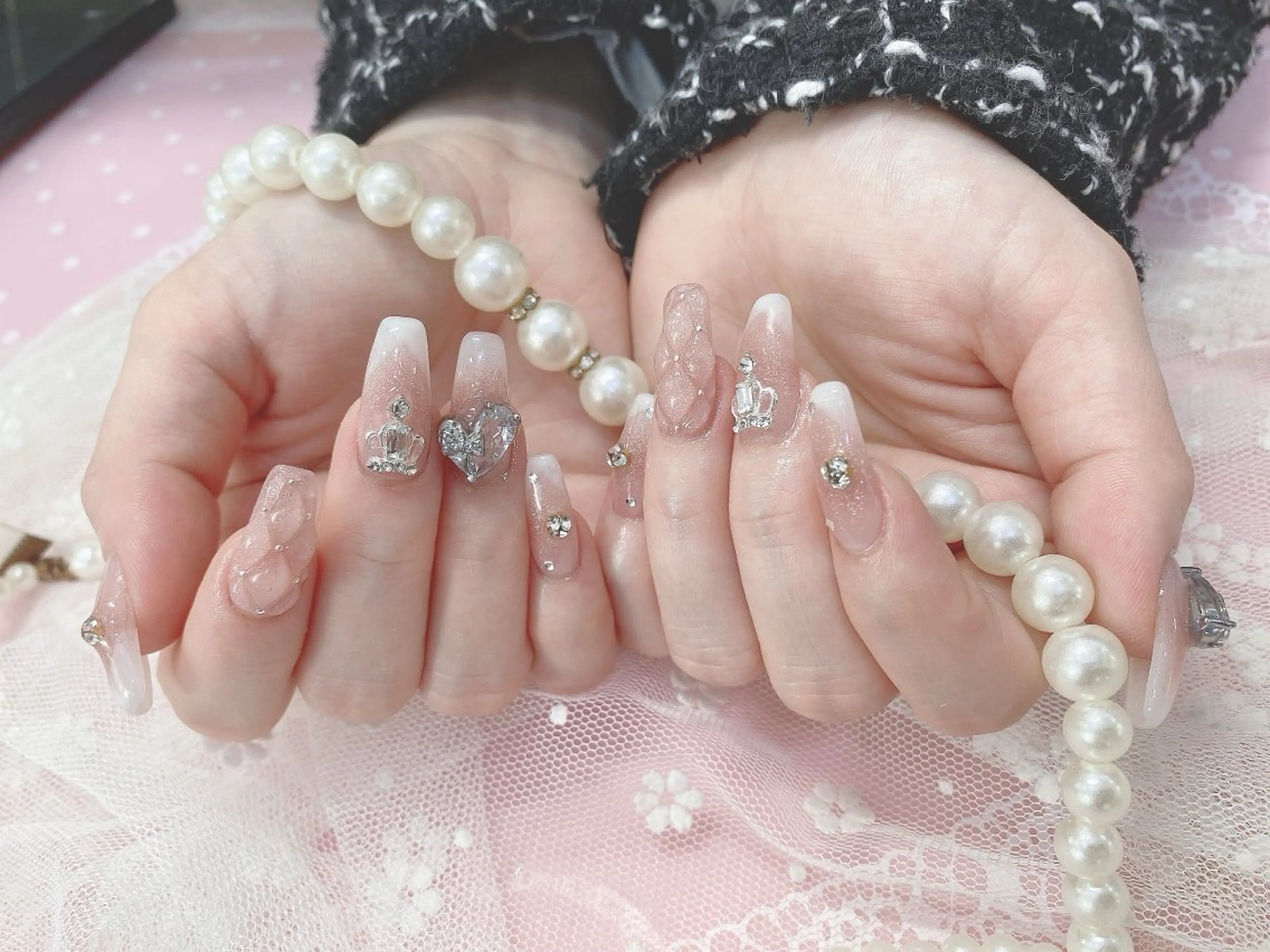 ネイル ハンドネイル PLATA LISAのネイルデザイン