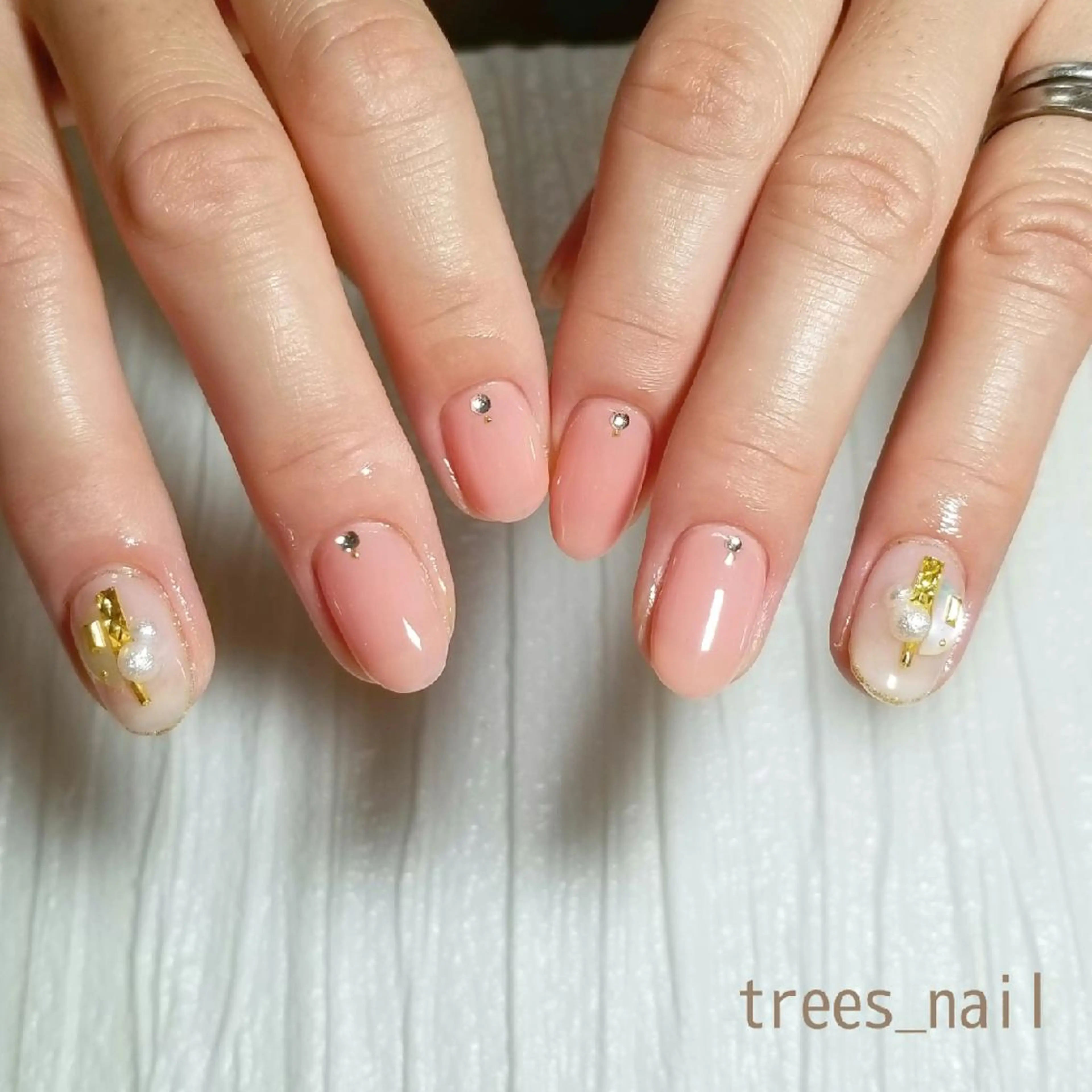 ネイル ピンク シンプルネイル ハンドネイル フットネイル trees_ nailのネイルデザイン
