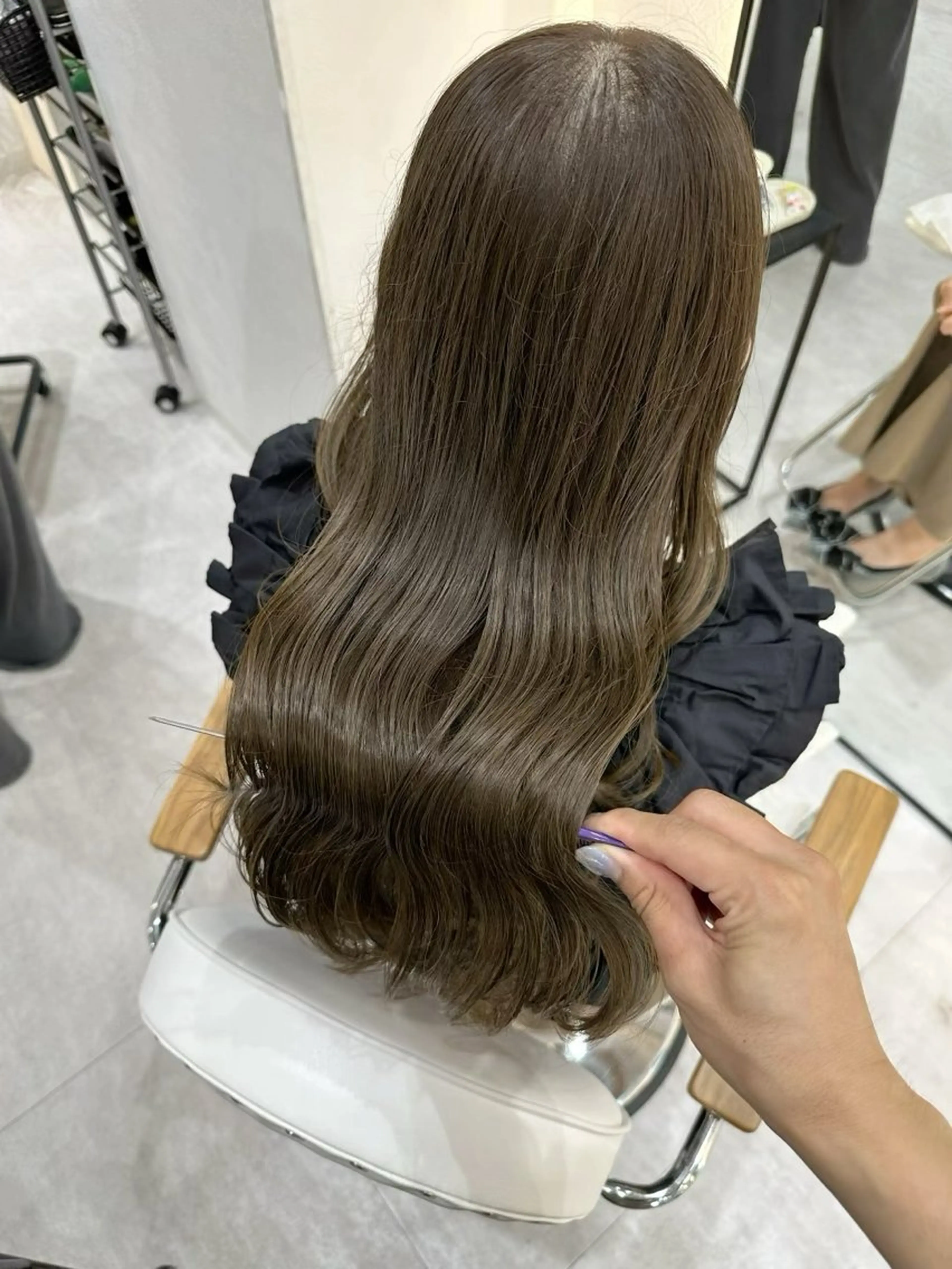 ロング アッシュ くせ毛 髪質改善 縮毛矯正 カット ヘアカラー トリートメント 赤み消し/オリーブ カーキ/福田れんのヘアスタイル