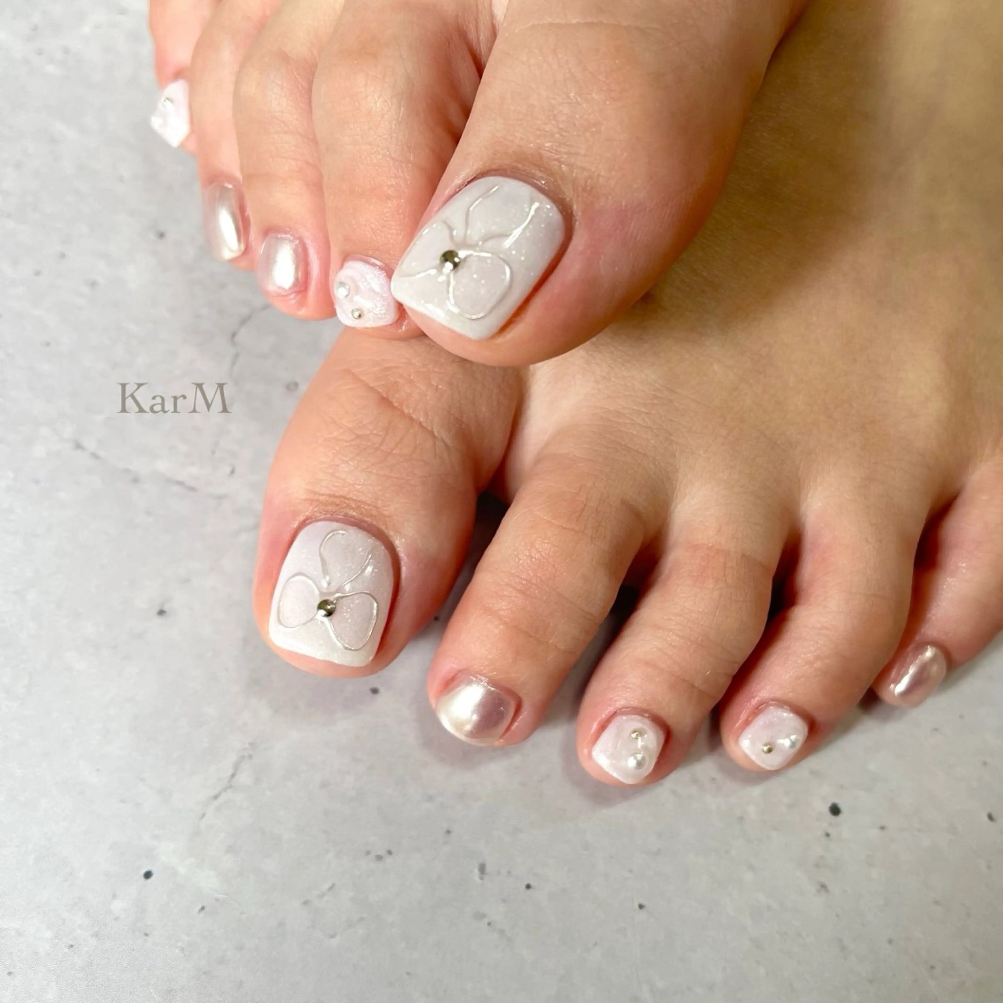 ネイル オーロラネイル チークネイル フラッシュネイル フットネイル フレンチネイル フットネイル ogino karinのネイルデザイン