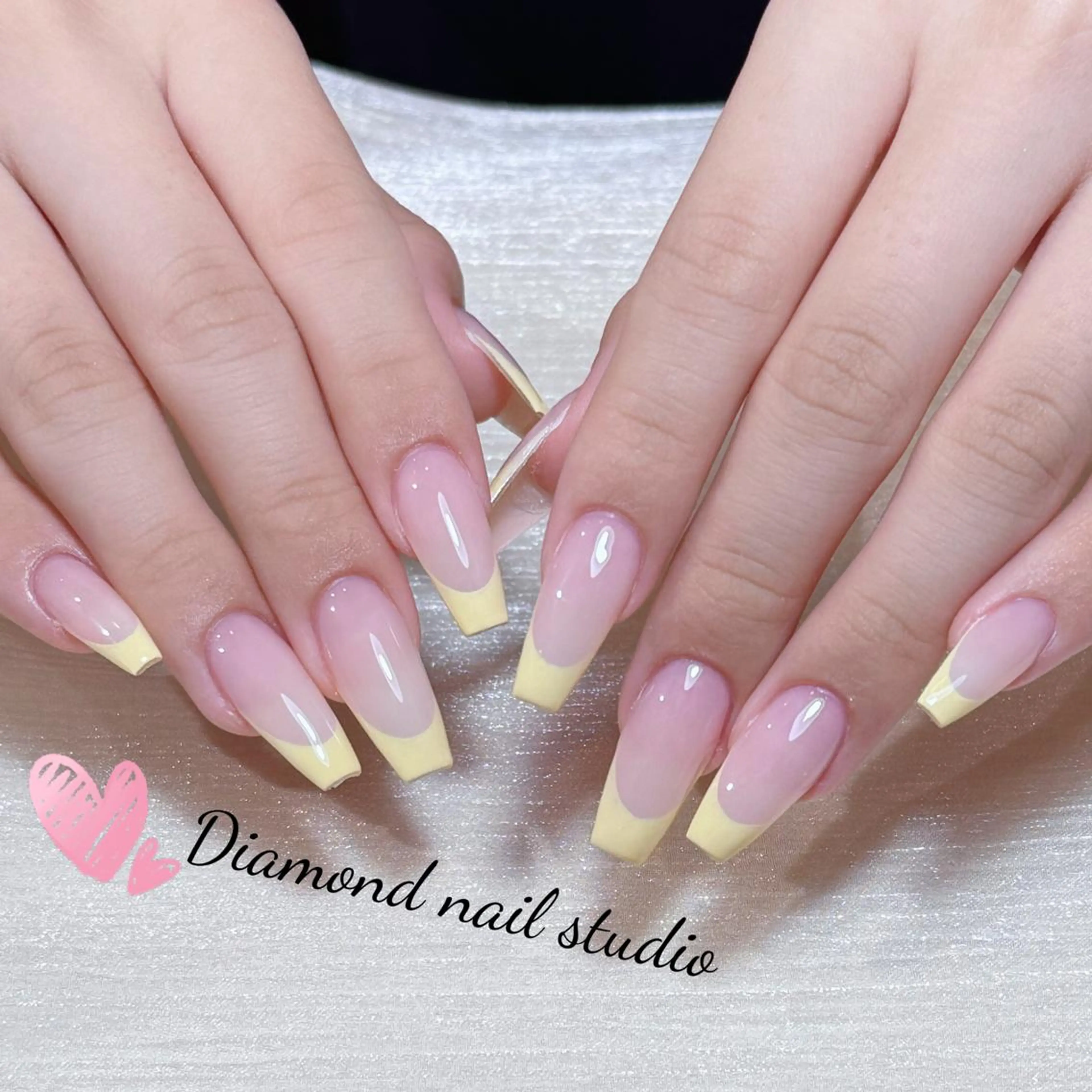 ネイル アートネイル オーロラネイル ガーリー キラキラネイル 韓国ネイル ハンドネイル DIAMOND Nail🍒のネイルデザイン