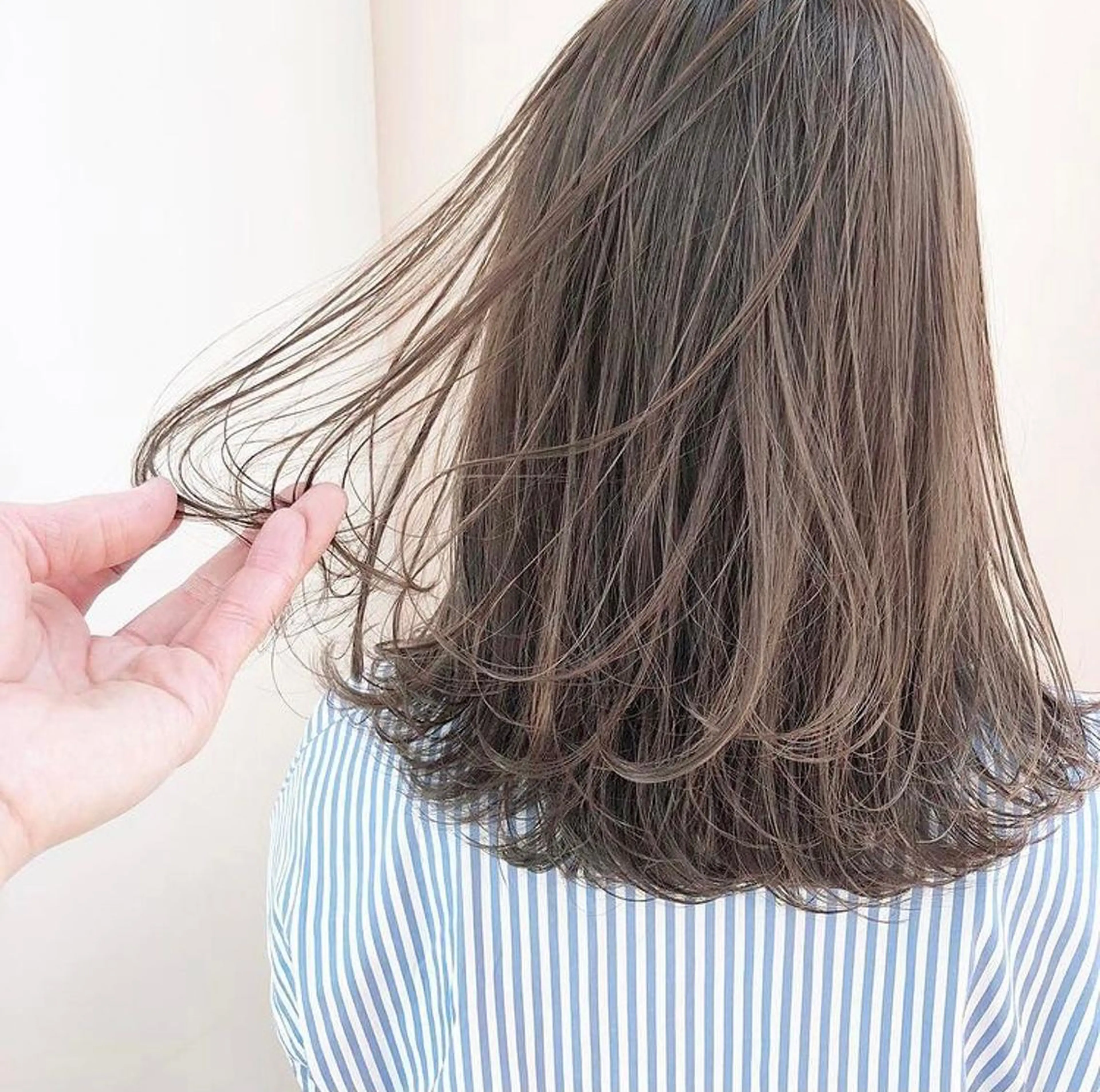 ミディアム カラー HATSUMEI ゆうまのヘアスタイル