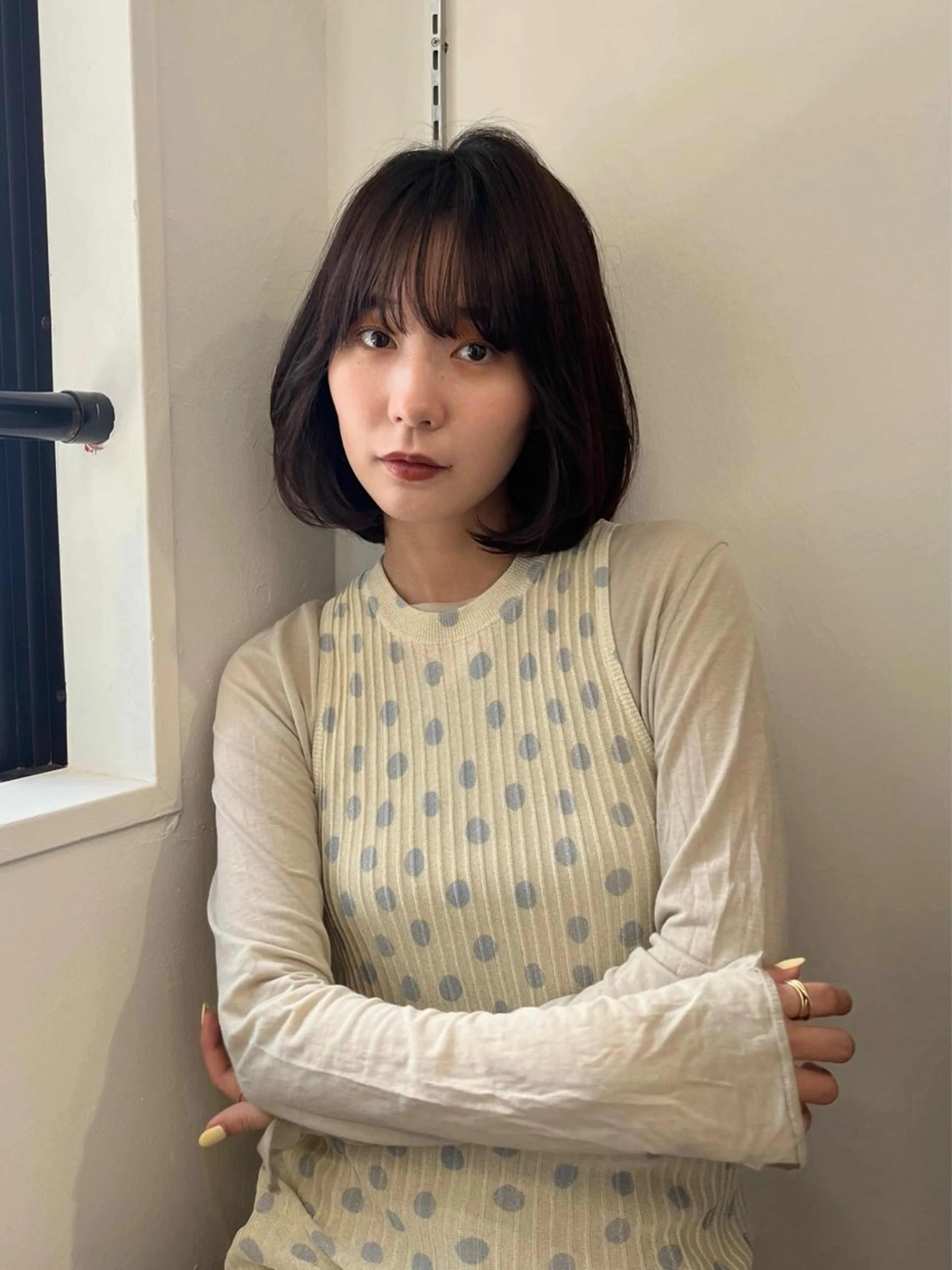 ミディアム カラー 阪本 桃のヘアスタイル