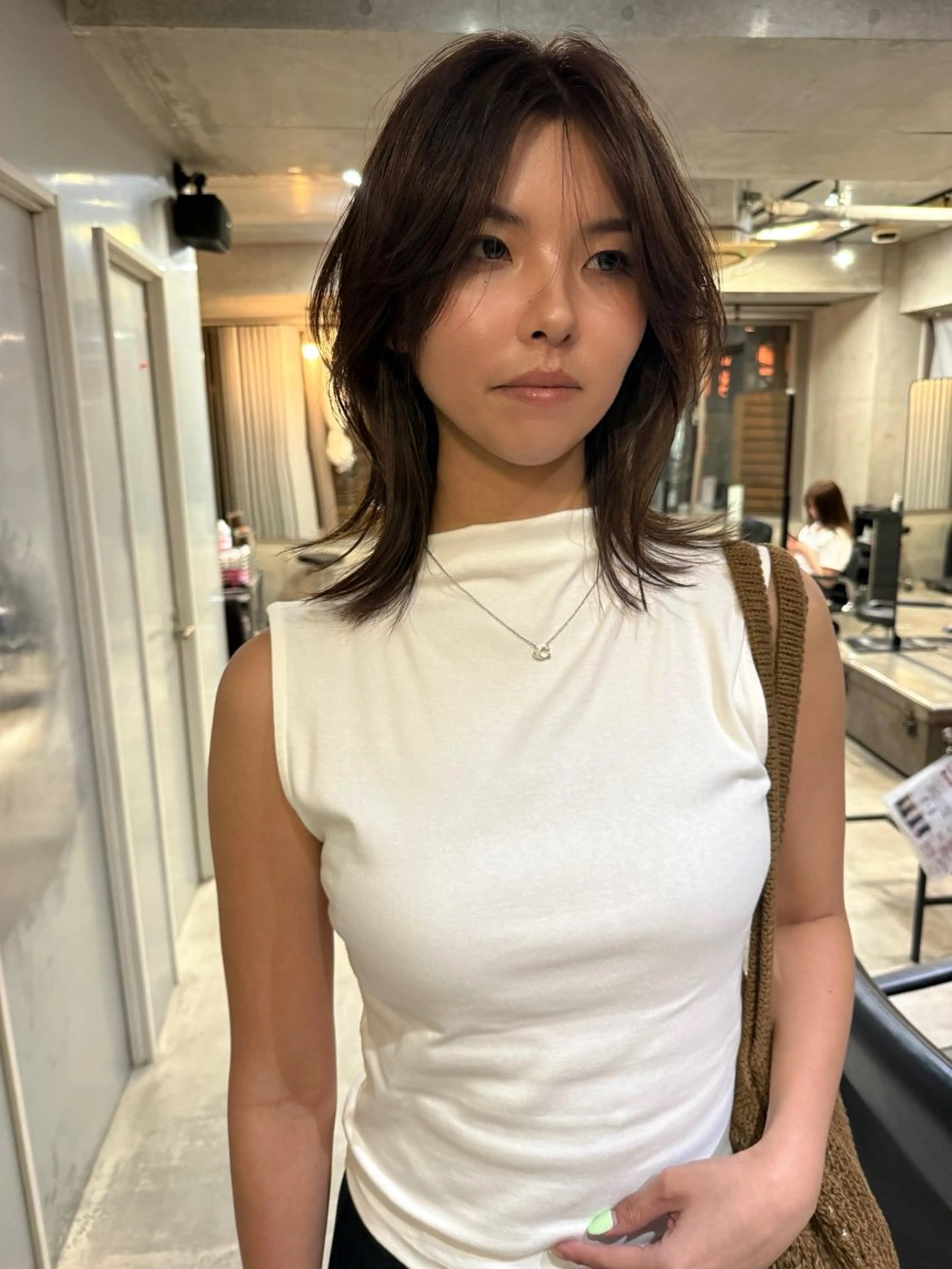ミディアム カット ヘアカラー トリートメント レイヤーカット\ウル フ　chinatsuのヘアスタイル