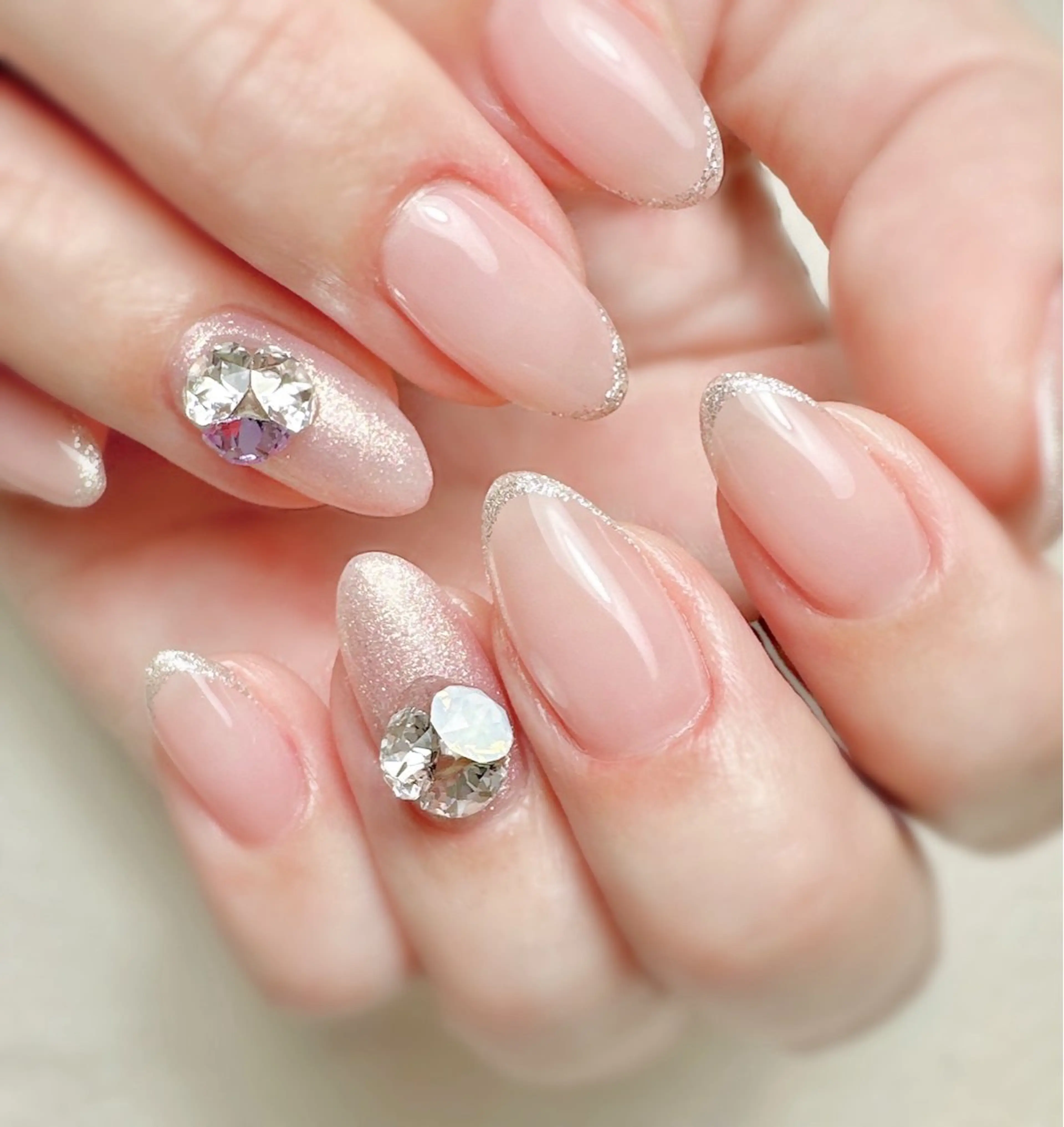 ネイル フレンチネイル ラメ(グリッター) ストーンネイル ハンドネイル Lipi nailのネイルデザイン