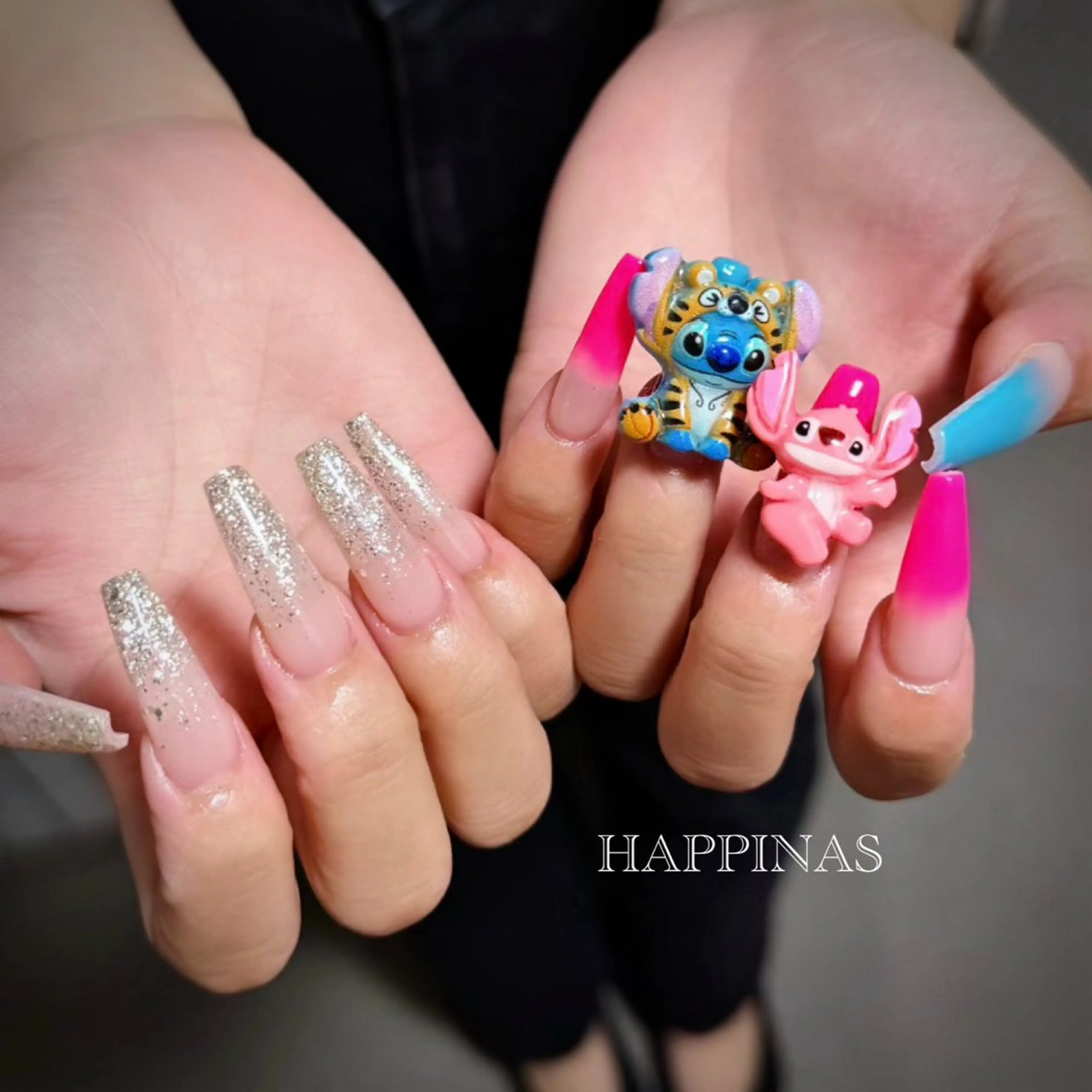 ネイル グラデーション キラキラネイル ラメ(グリッター) ラメグラデーション スカルプネイル ハンドネイル HAPPINAS ののかのネイルデザイン