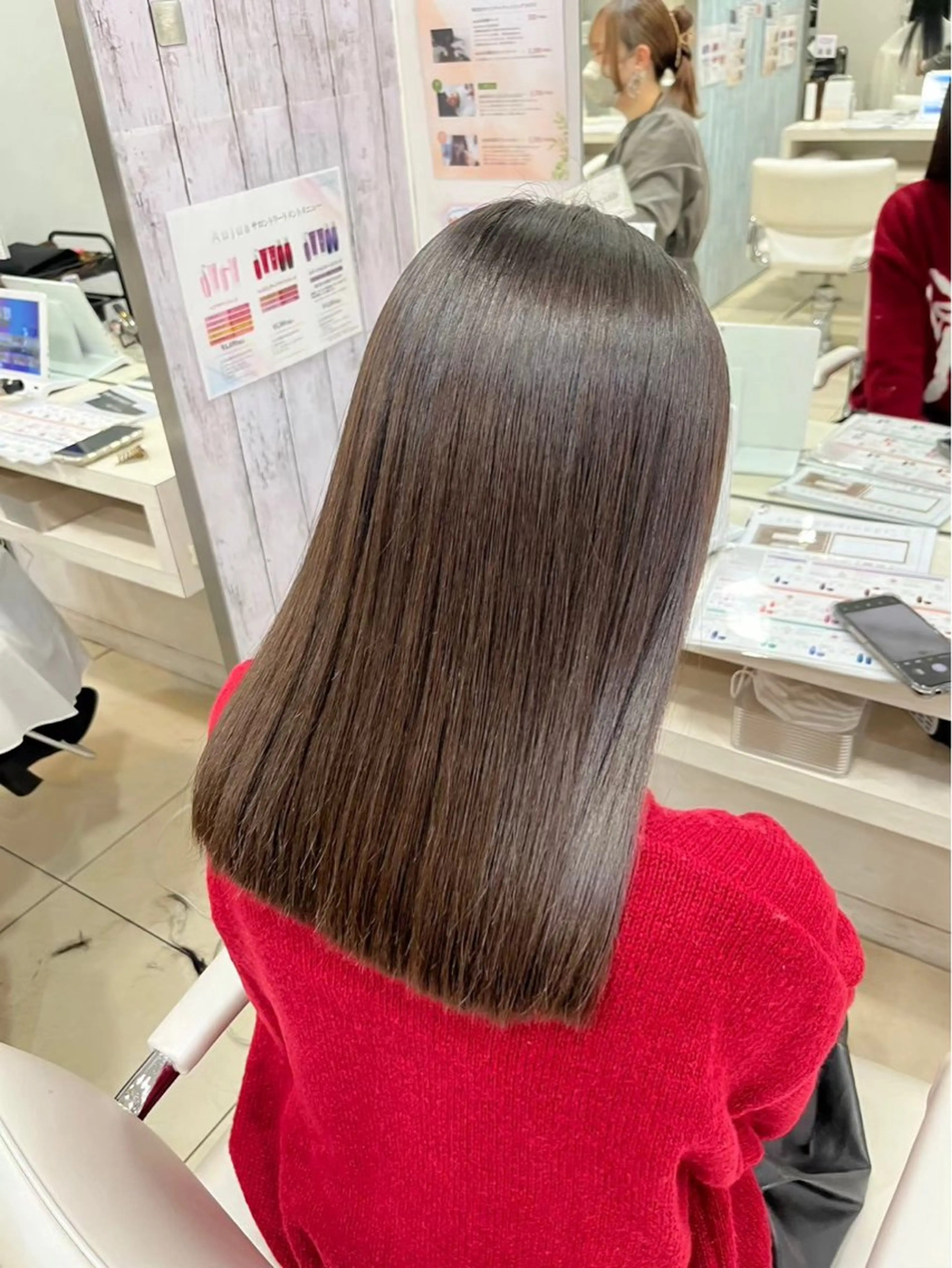 セミロング Refuge by produceのヘアスタイル