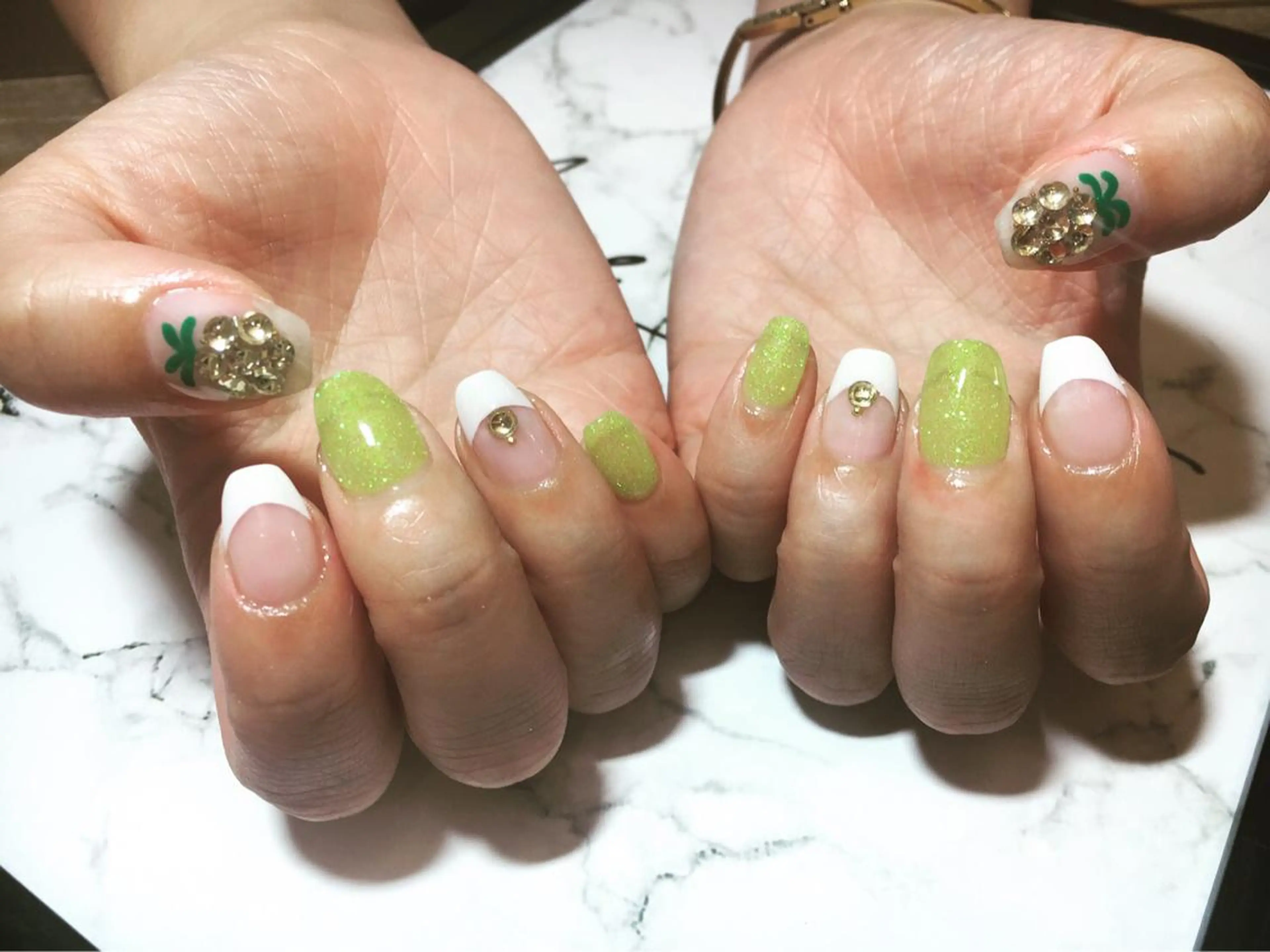 ネイル ハンドネイル LOVE NAIL 💕Sonoのネイルデザイン