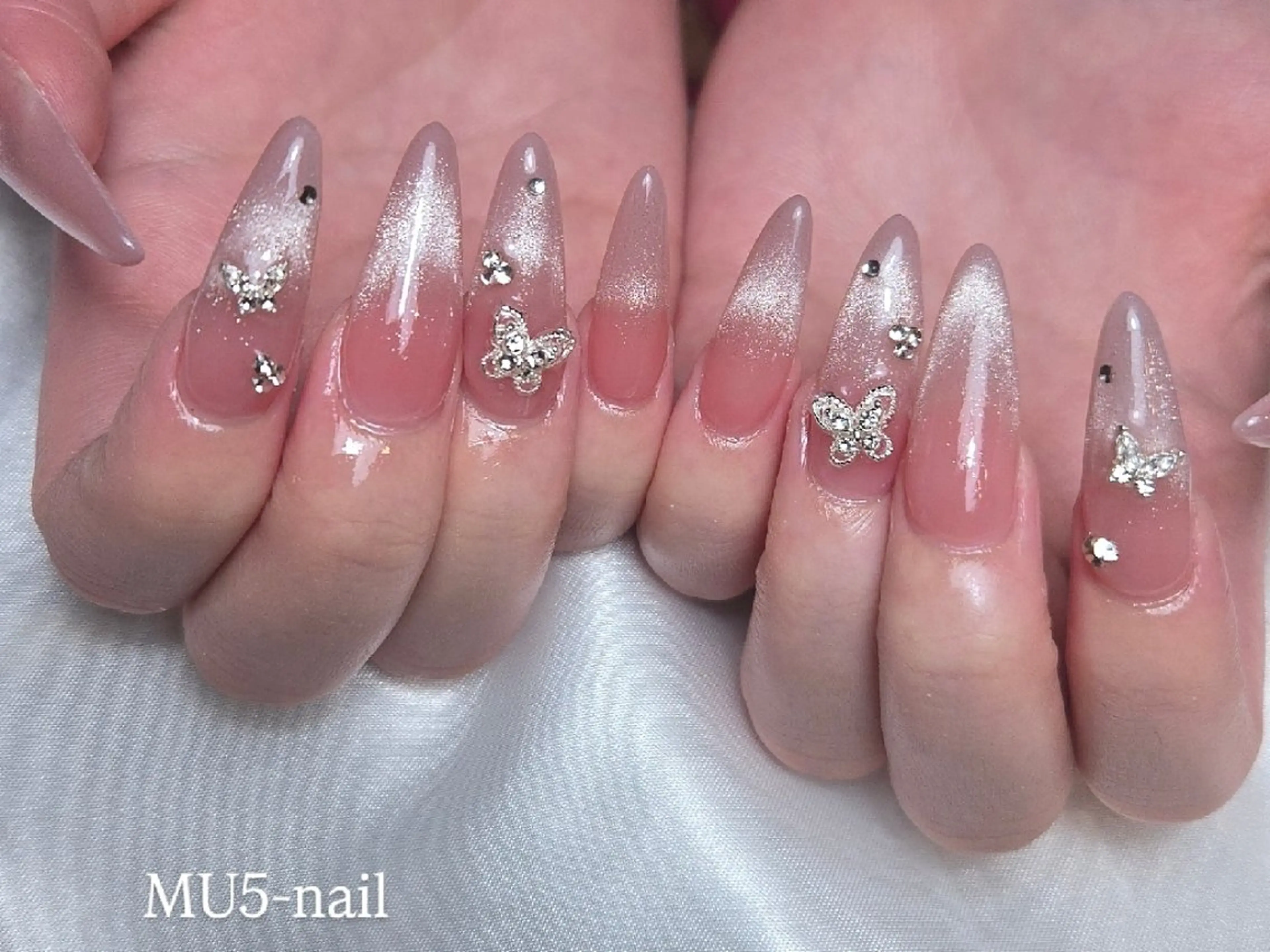 ネイル スカルプネイル ハンドネイル MU5-nail 金山ネイルサロンのネイルデザイン