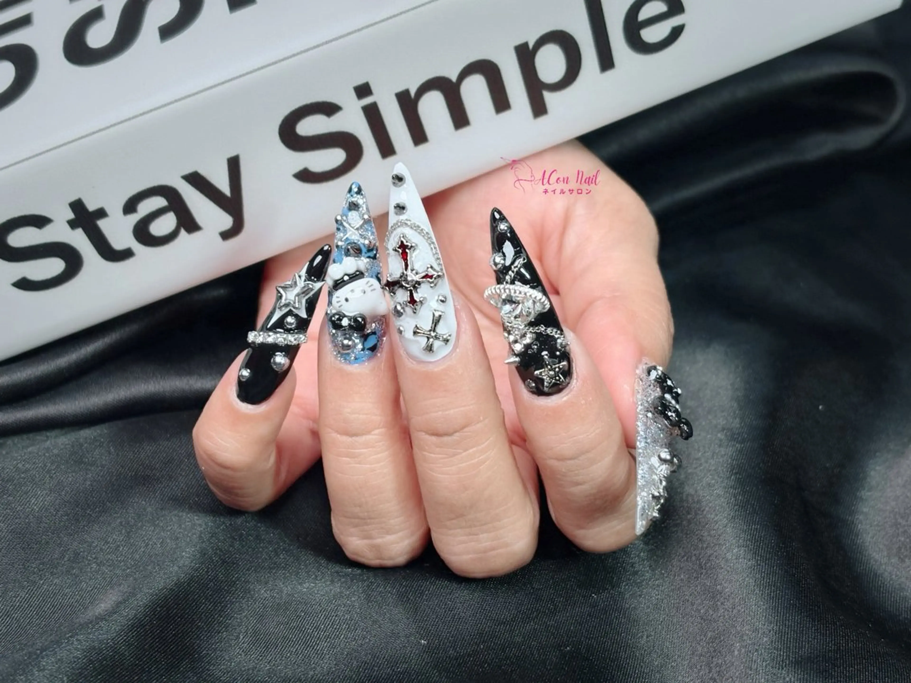 ネイル 桜ネイル 長さ出し フラワーネイル フレンチネイル ジェルネイル ハンドネイル AConNailSalon所属・ACon NailSalonのネイルデザイン