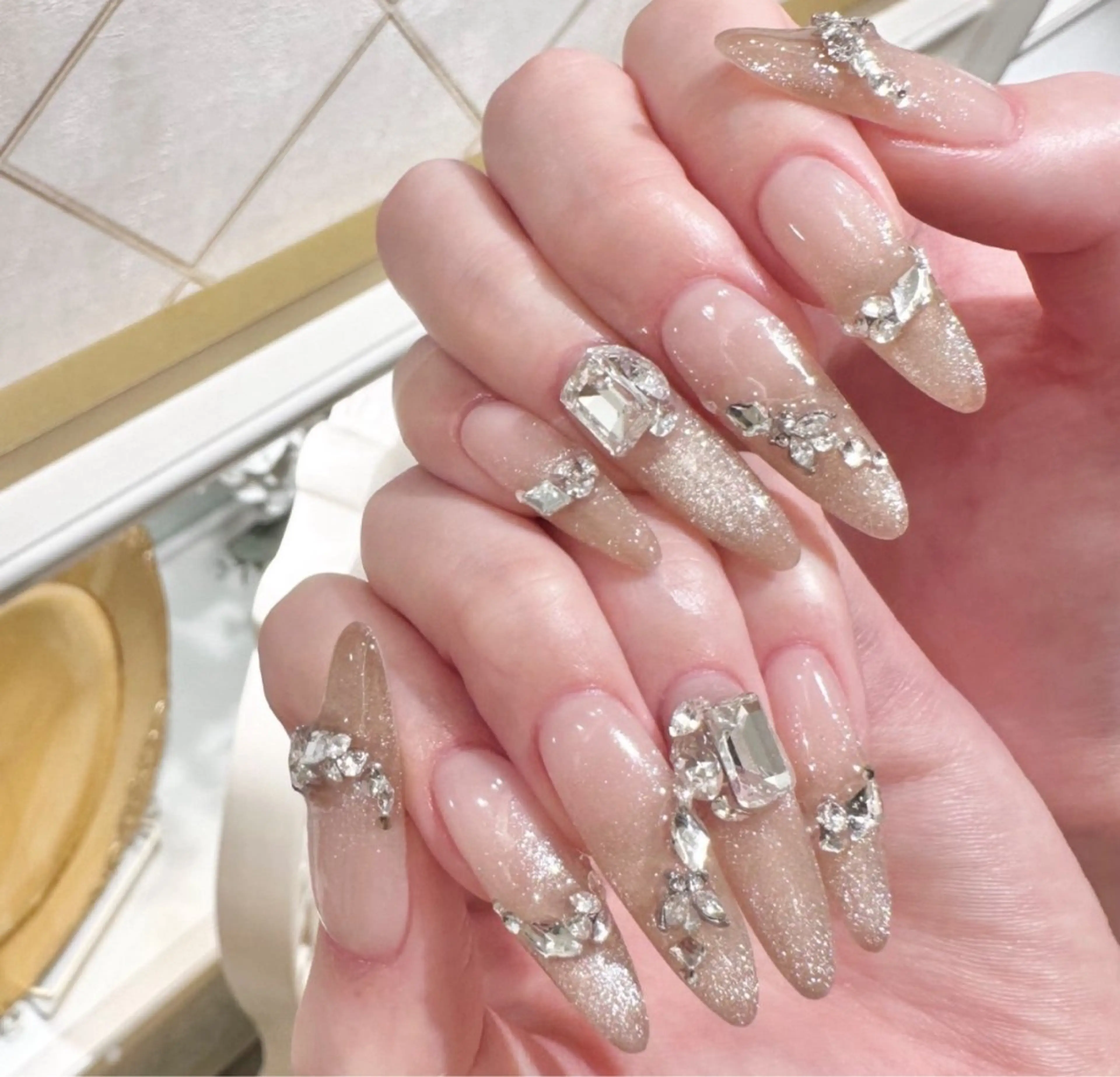 ネイル ハンドネイル HIN NAILのネイルデザイン