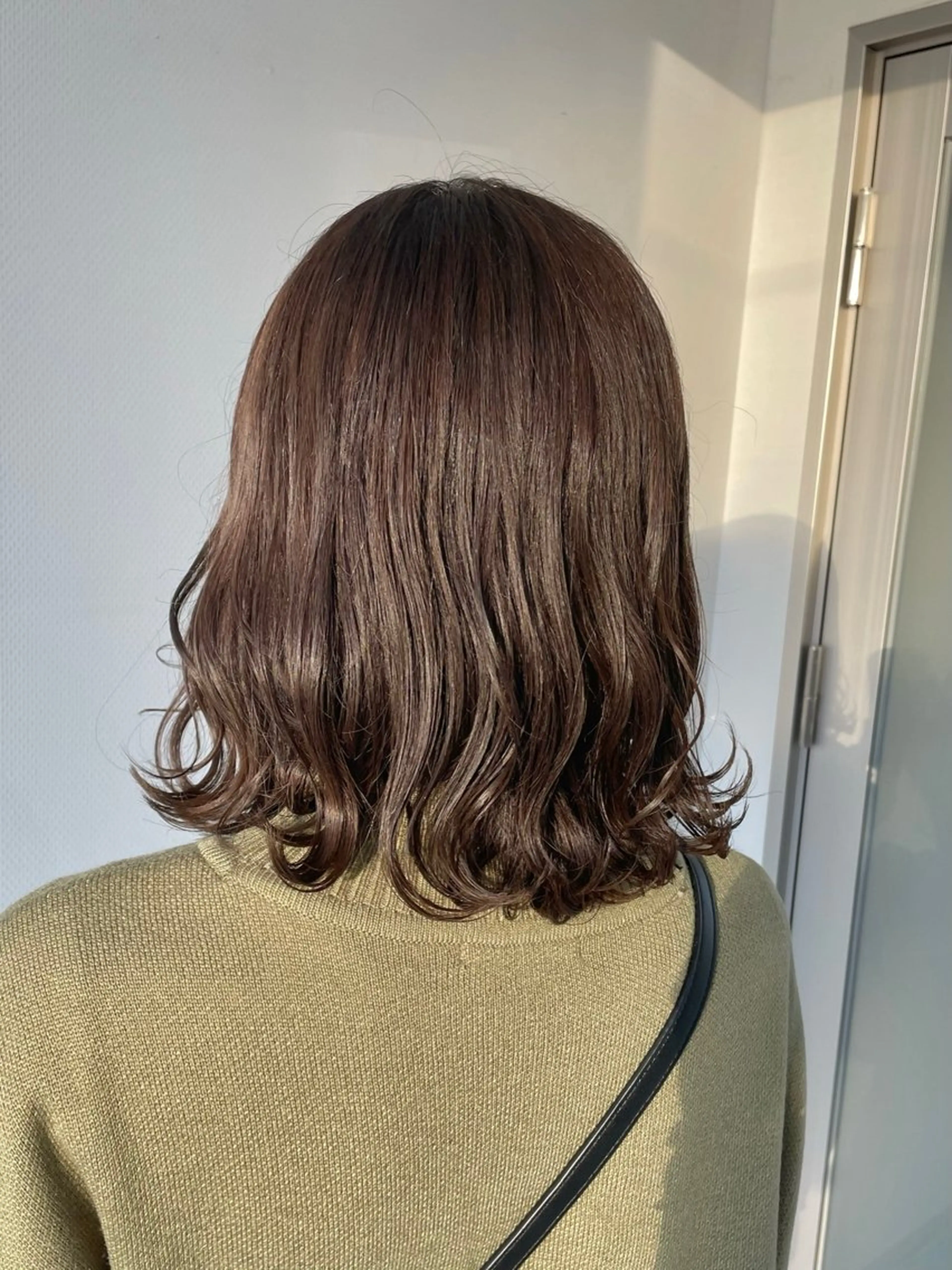 ミディアム カット ヘアカラー トリートメント ベージュカラー🧸/ 松崎/東区/田中理沙のヘアスタイル