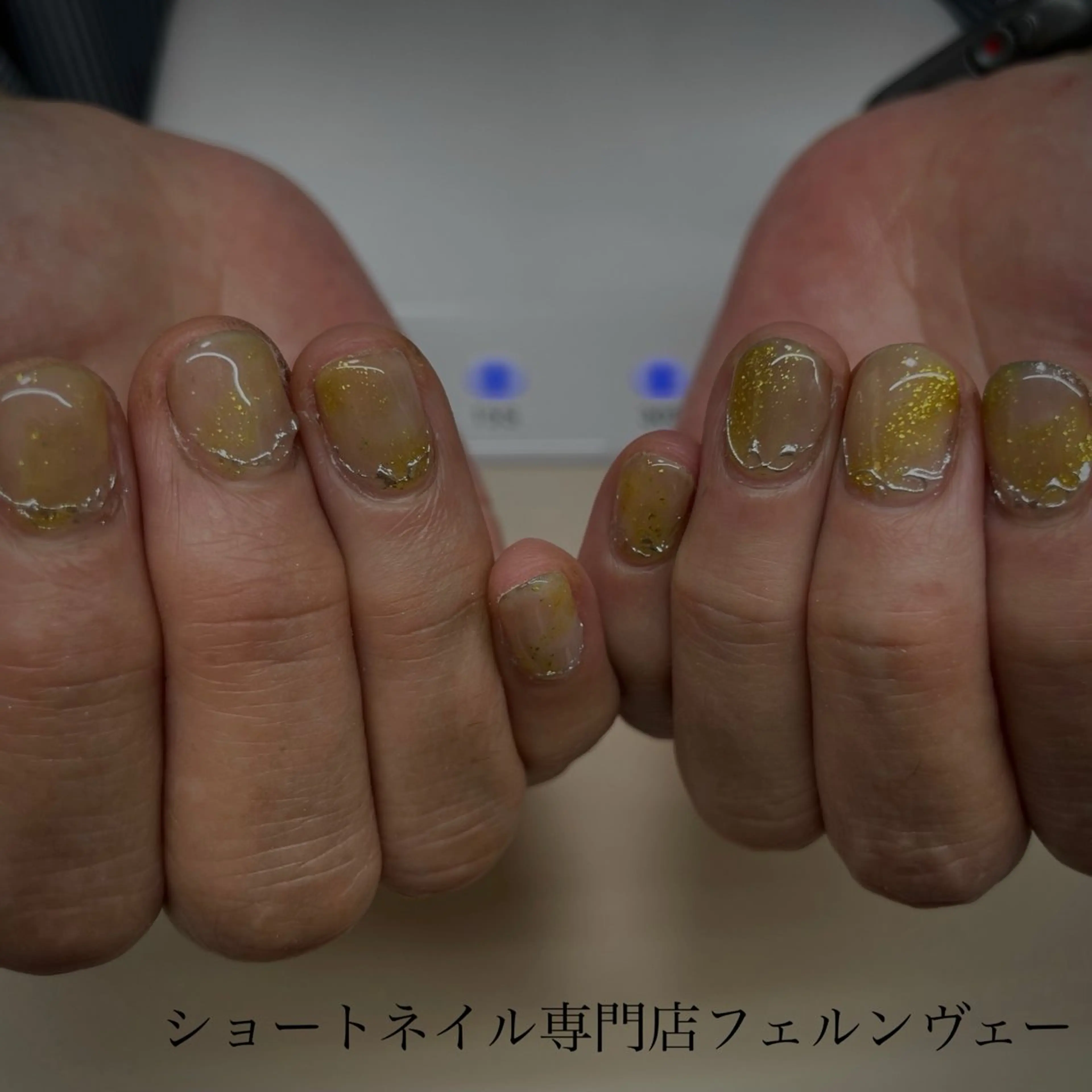ネイル ジェルネイル ラメ(グリッター) 大理石ネイル(マーブル) ミラーネイル パラジェル ハンドネイル ショートネイル専門店フェルンヴェー所属・ショートネイル専門店 フェルンヴェーのネイルデザイン