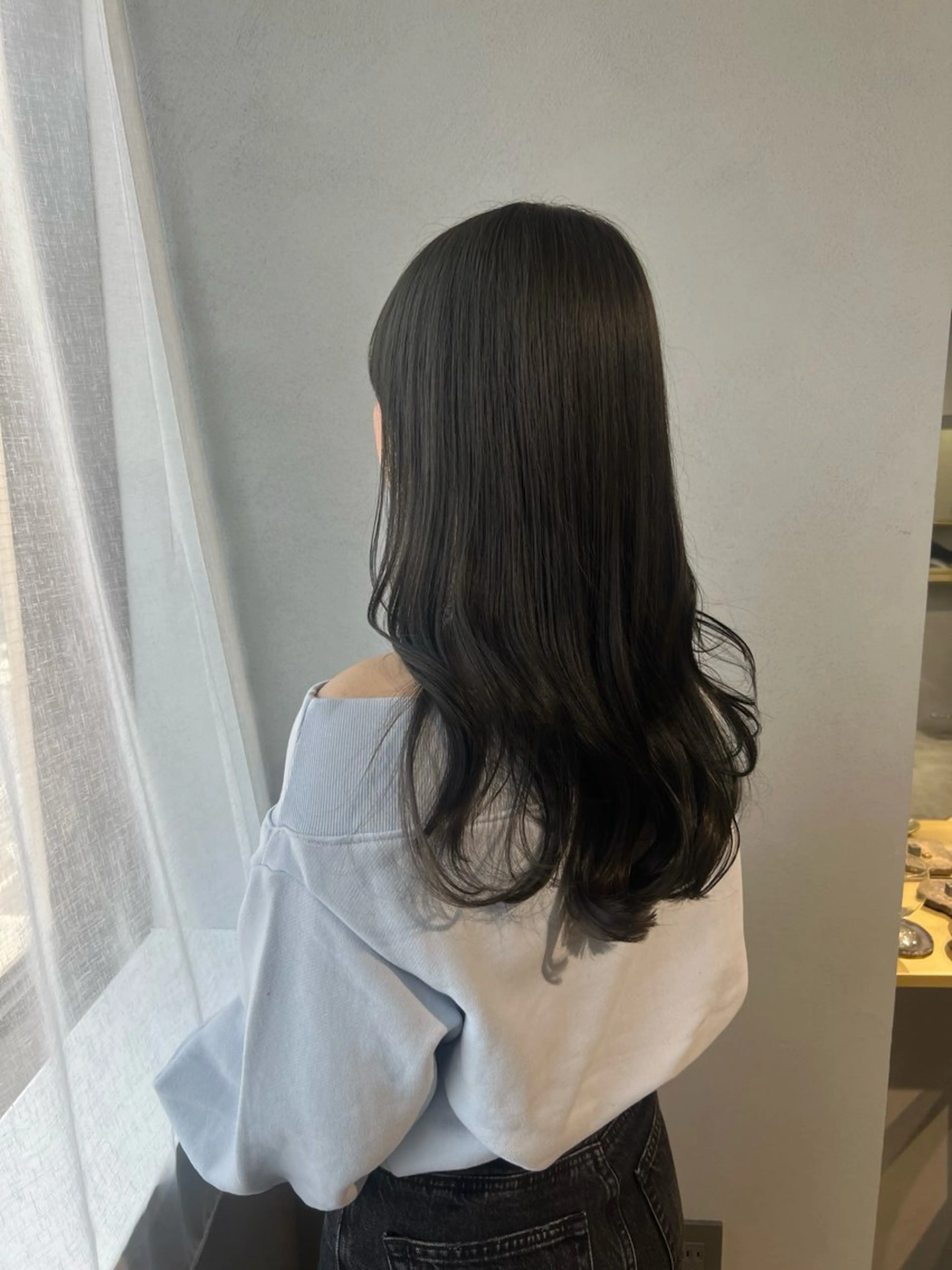 ロング カラー ベージュカラー オリーブベージュ ヘアカラー トリートメント akane/ボブ /オリーブ/ブラウンのヘアスタイル