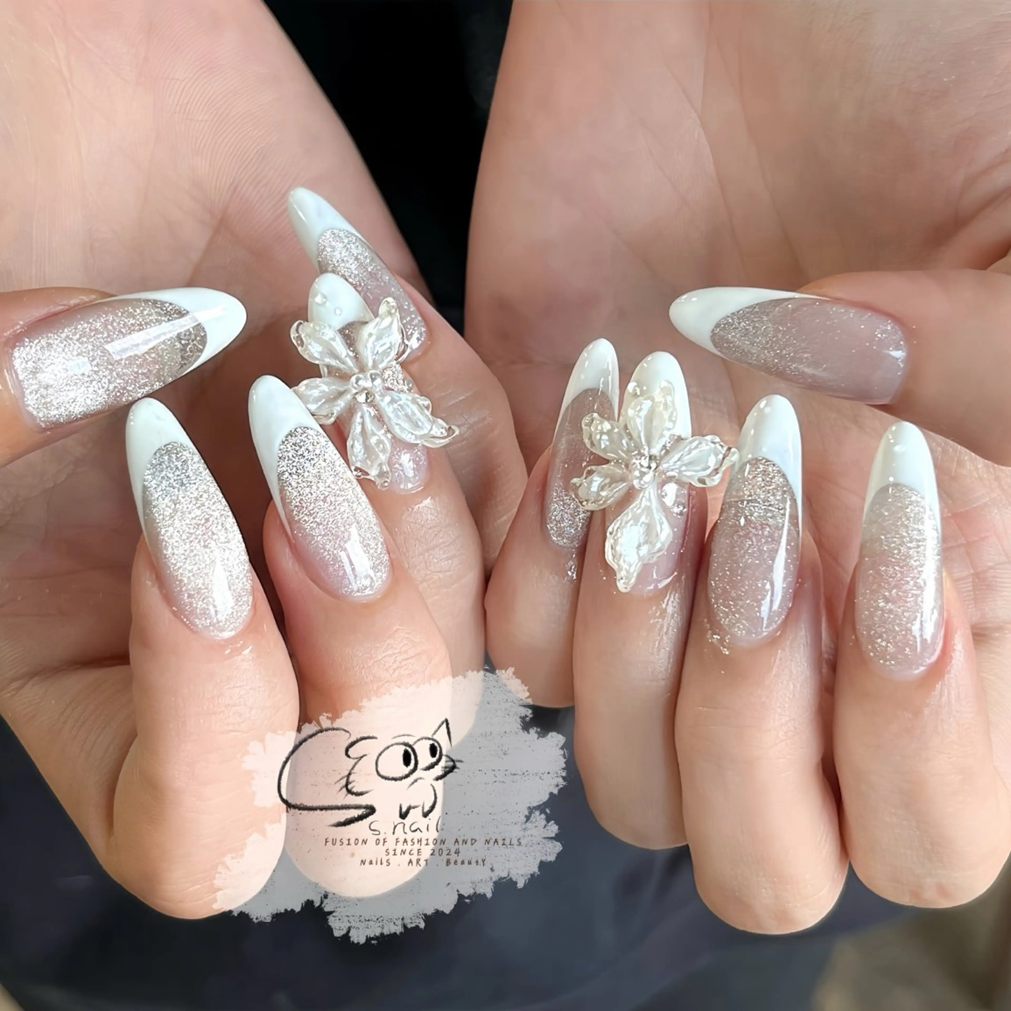 ネイル チークネイル フレンチネイル グラデーション マグネットネイル ワンカラーネイル ハンドネイル S.nail所属・S.nail _のネイルデザイン