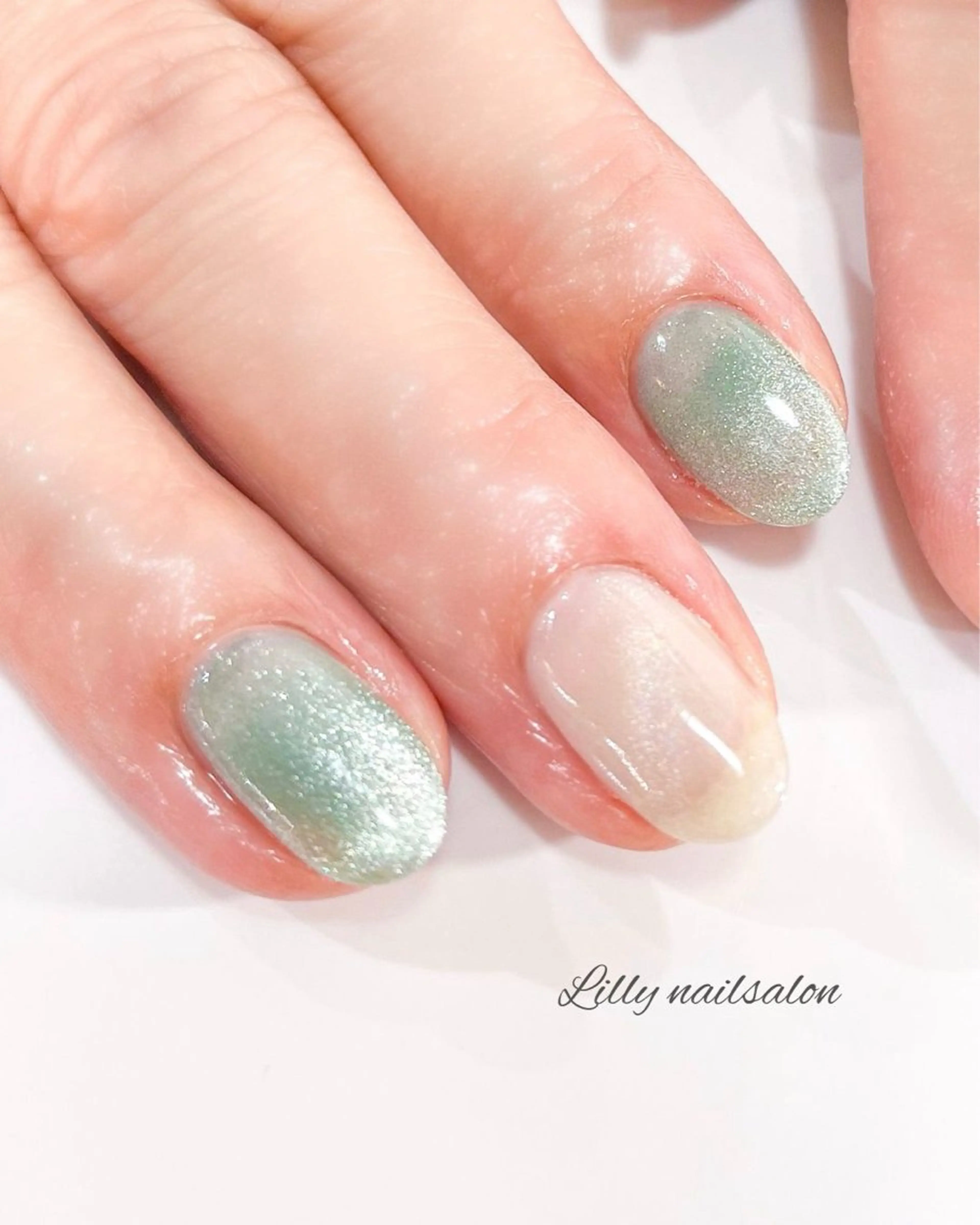 ネイル Lilly nail Mikuのネイルデザイン