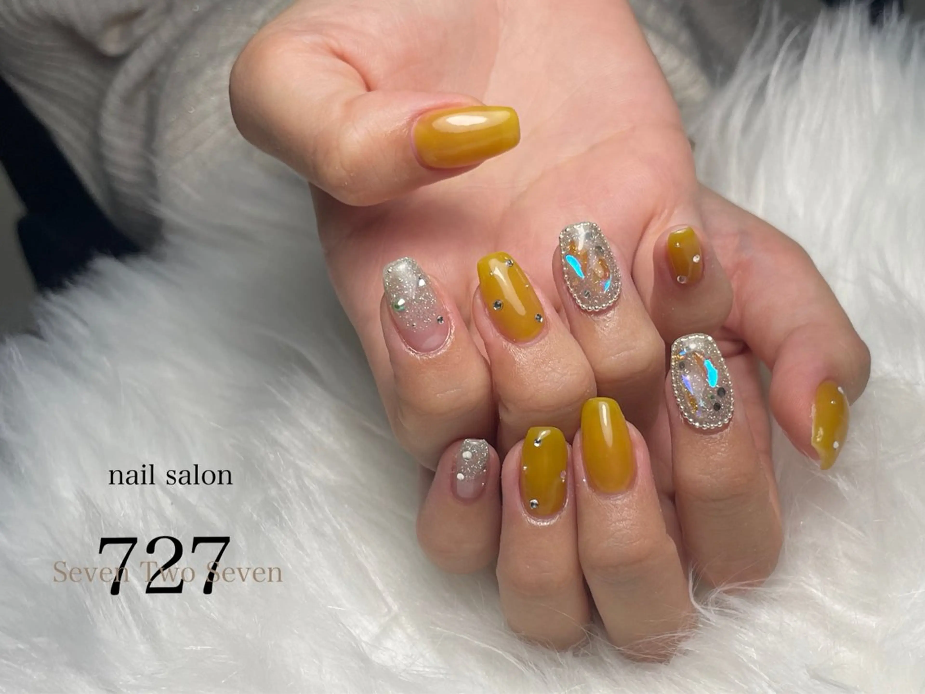 ネイル ハンドネイル 727 nailのネイルデザイン