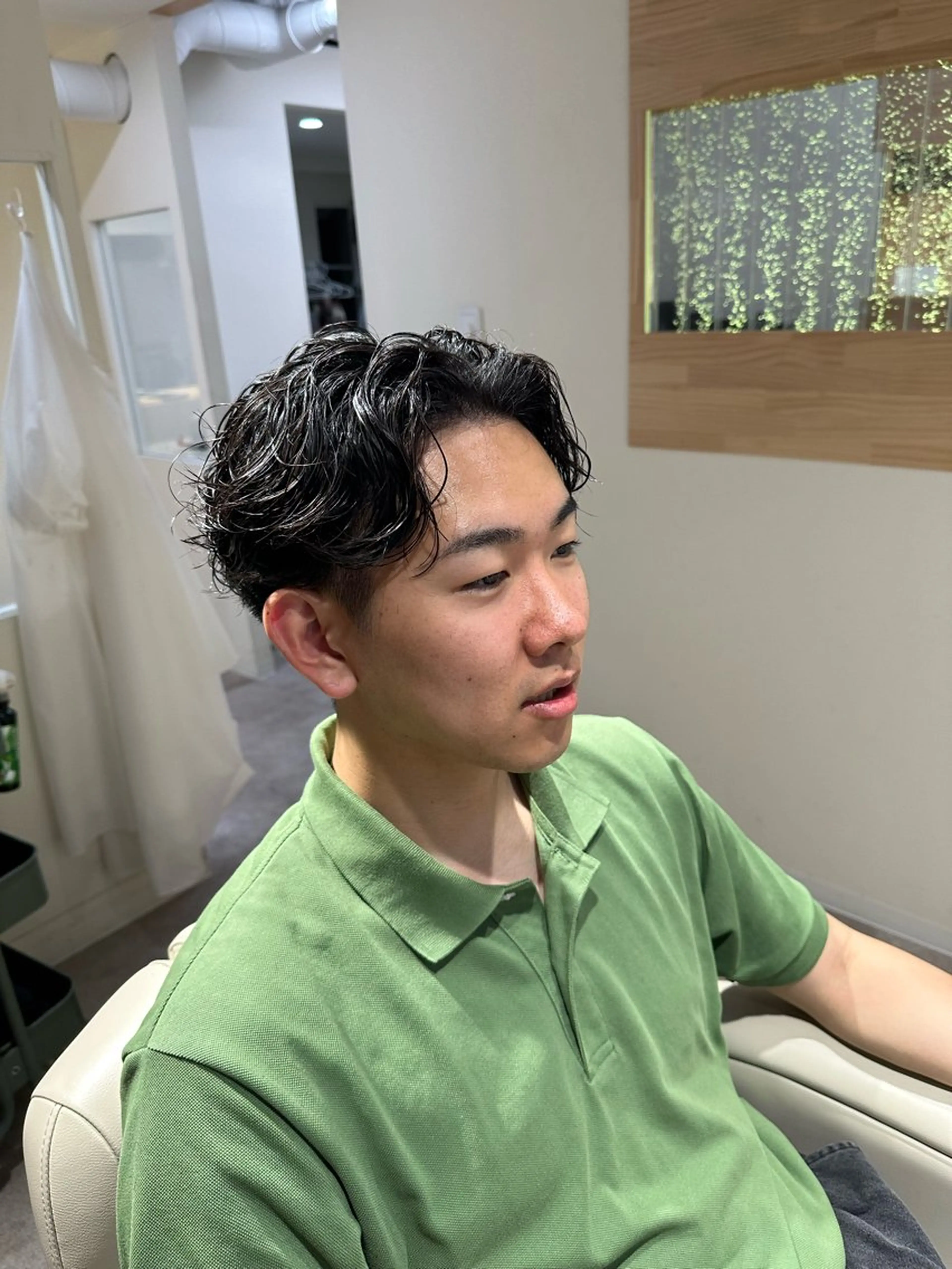 メンズ センターパート カット パーマ PinoA所属・髪質改善＆メンズ パーマ ひぐちのヘアスタイル