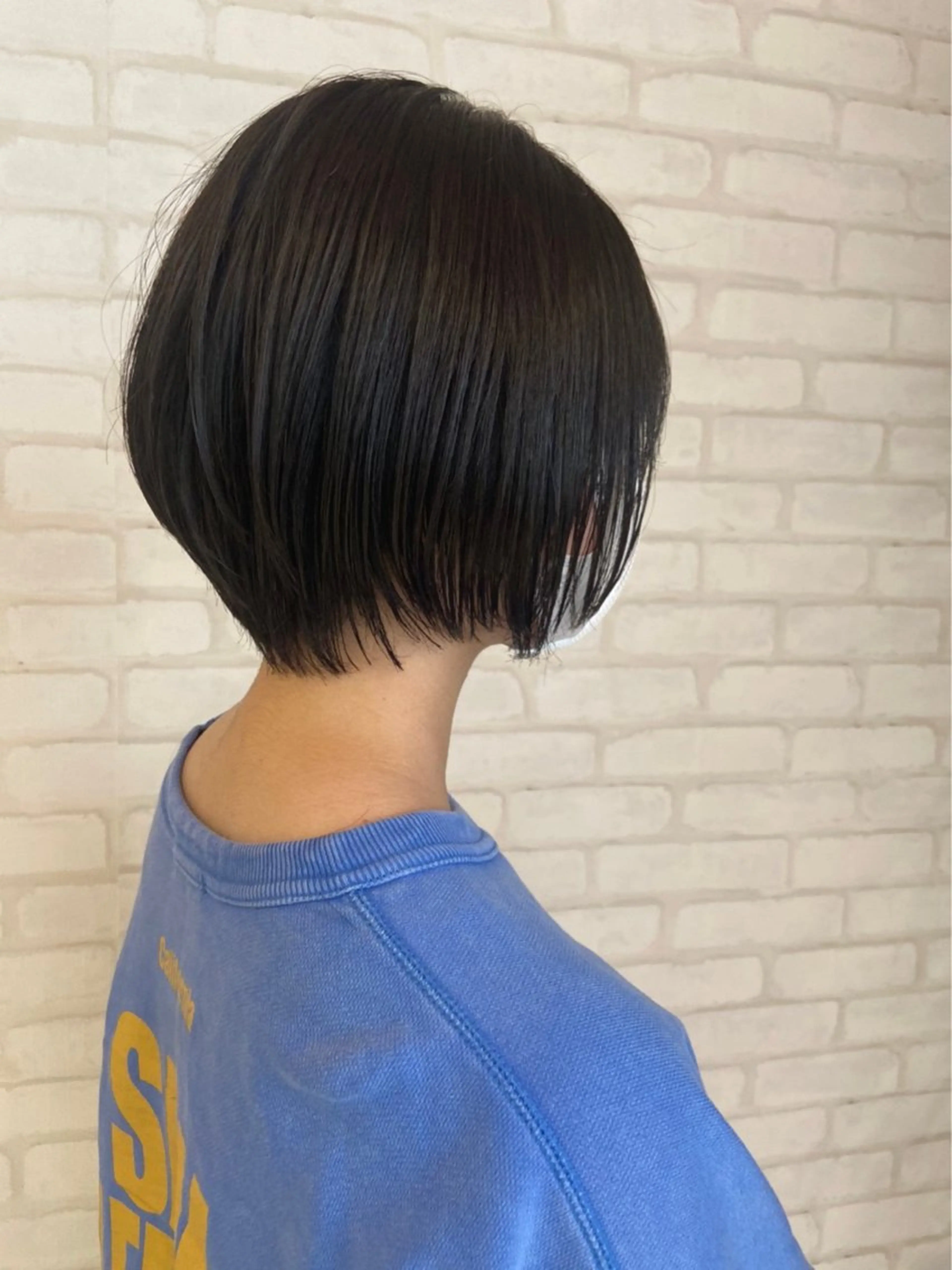 カラー vis fleur 日暮里所属・早坂 紅葉のヘアスタイル