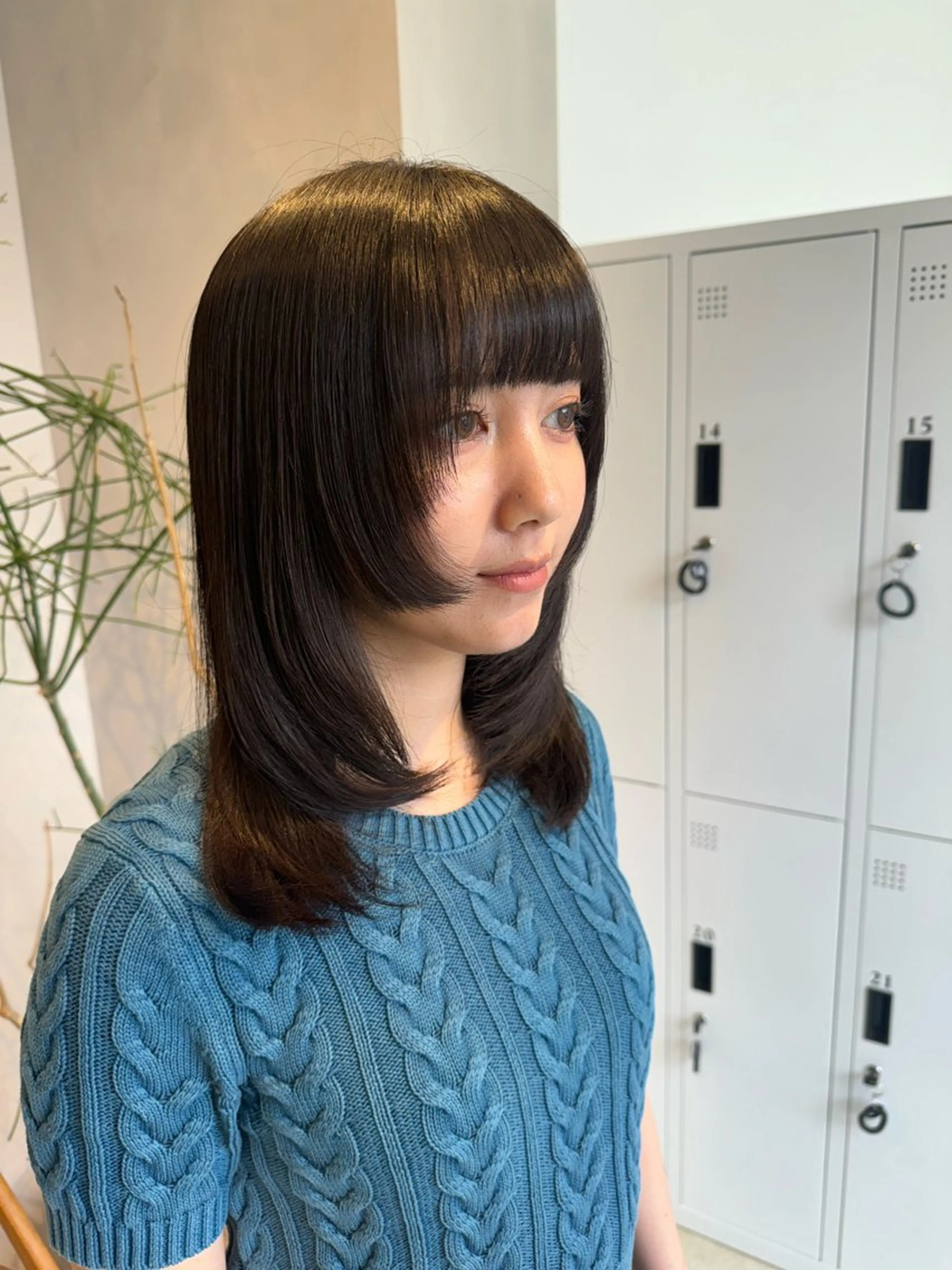セミロング レイヤーカット 酸性ストレート カット 縮毛矯正 トリートメント 透明感カラー✨艶髪 制作🌱山根あゆみのヘアスタイル