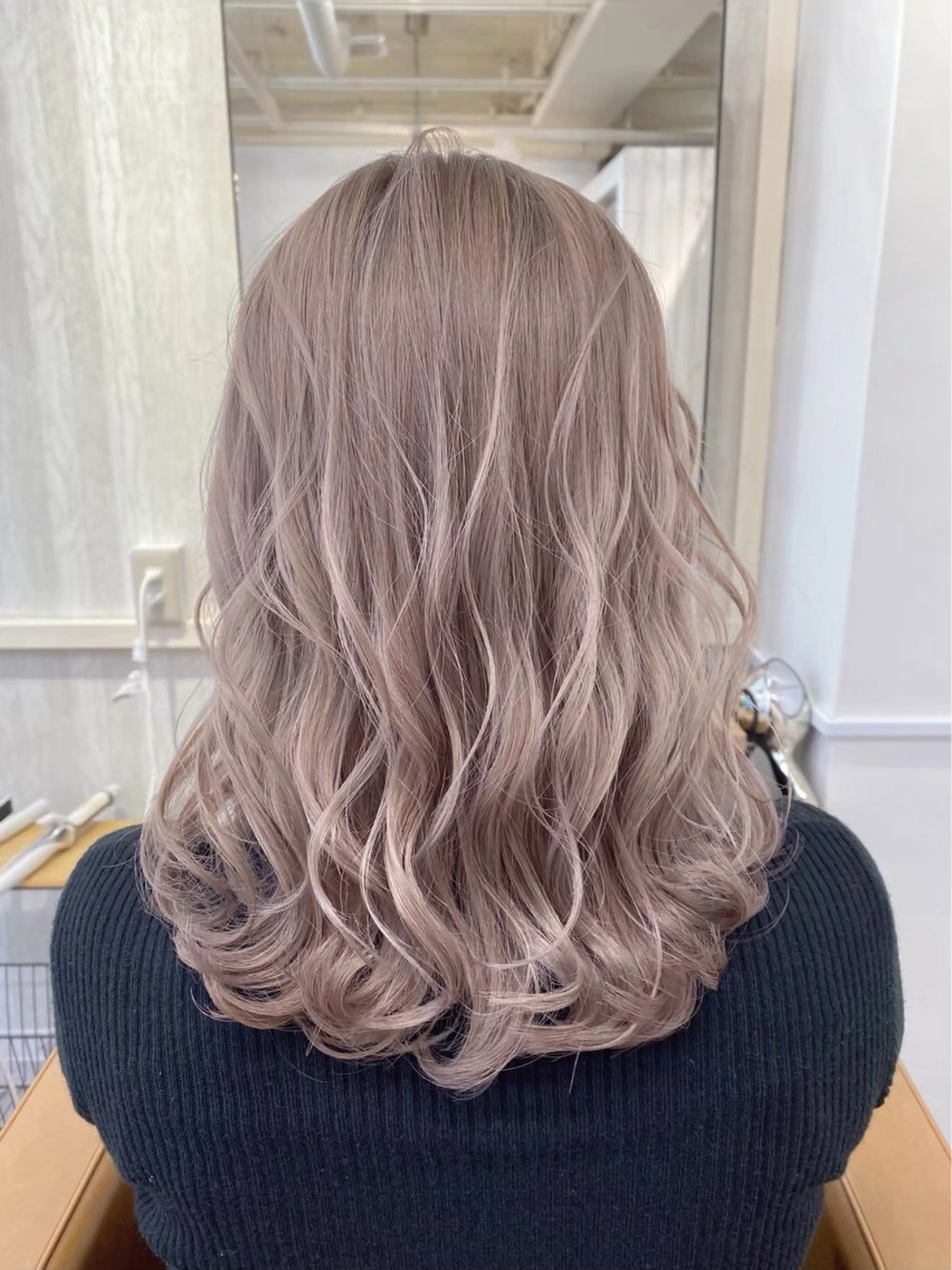 ミディアム カラー カット ヘアカラー トリートメント 期間限定カット無料 💫DAICHI💫のヘアスタイル