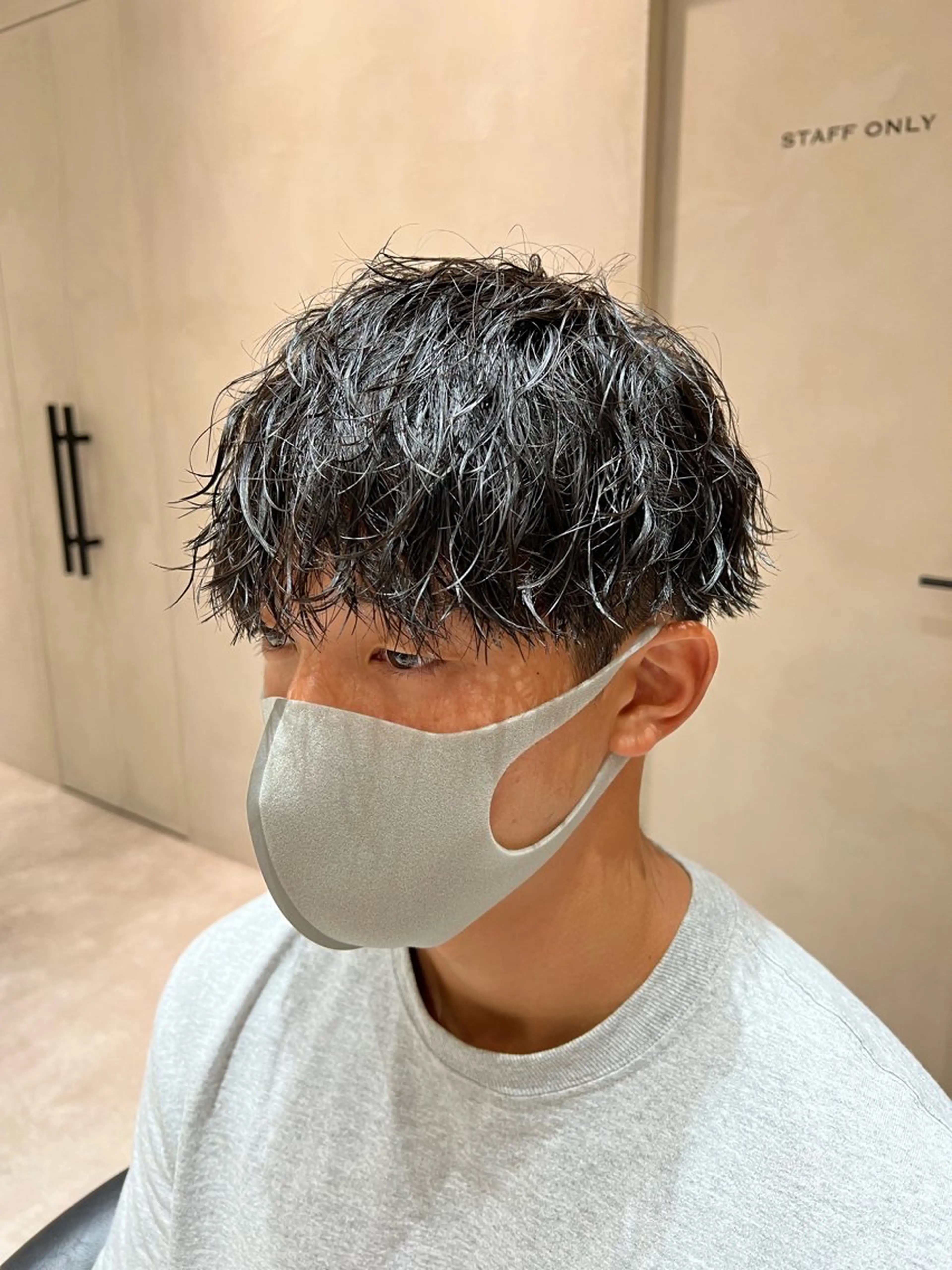 ショート パーマ メンズ 波巻きスパイラルパー マ/シャドウパーマ駿のヘアスタイル