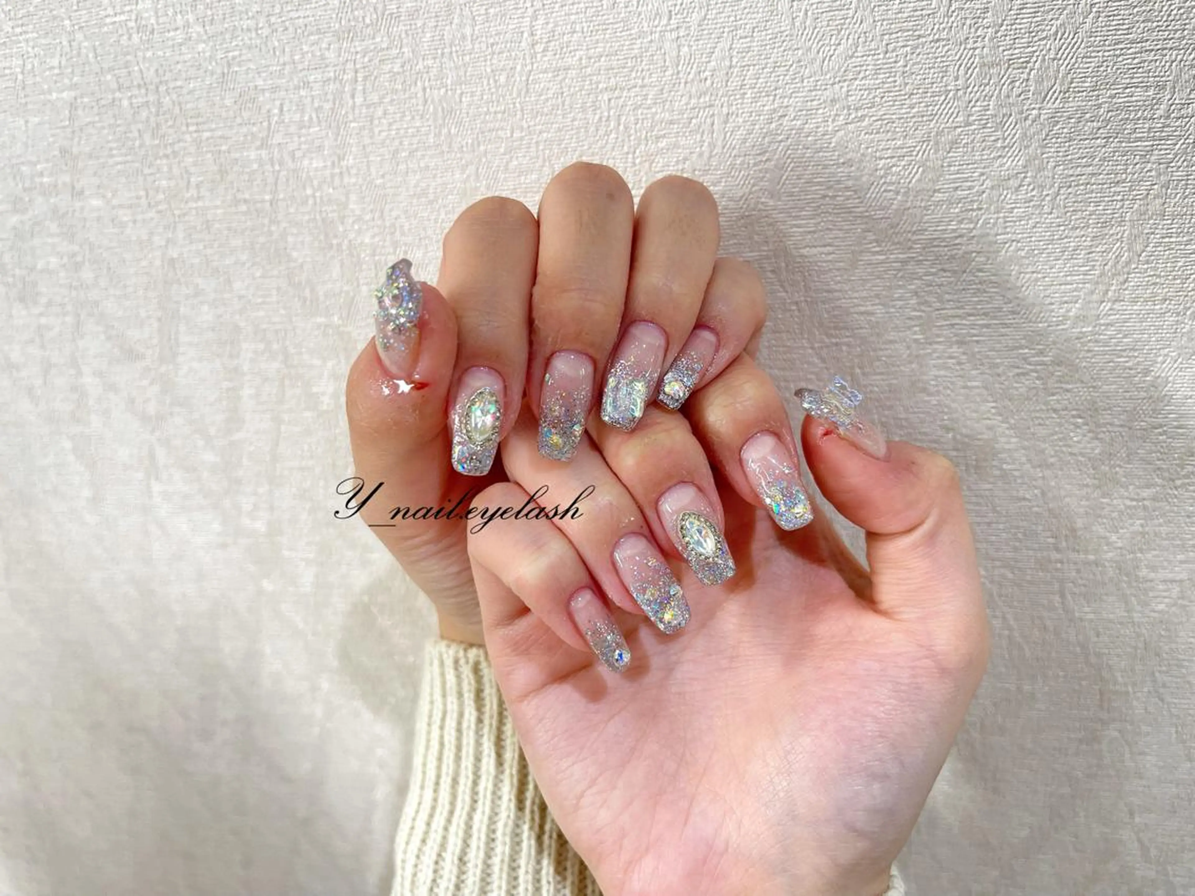 ネイル キラキラネイル Umi nail& eyelashのネイルデザイン