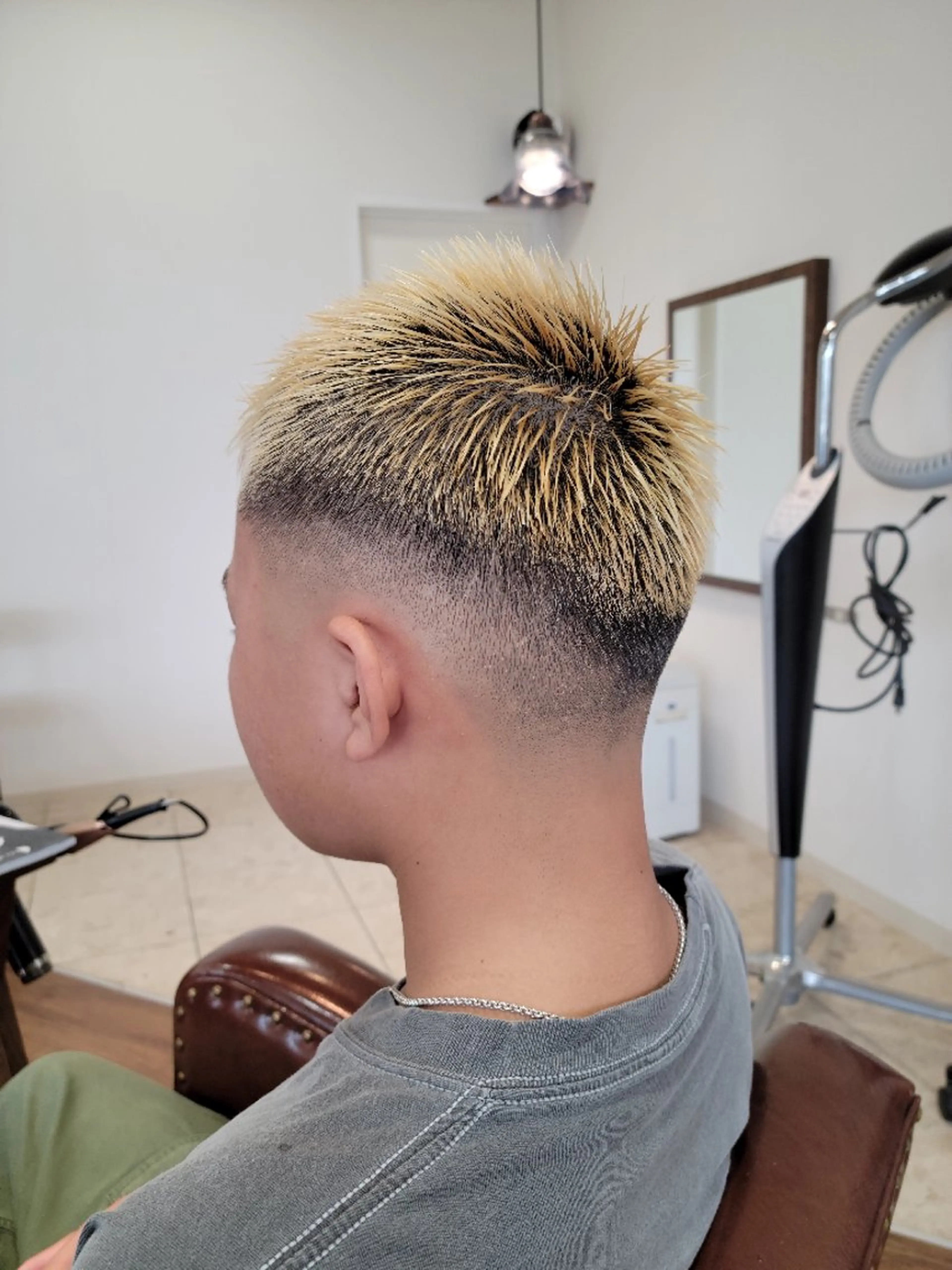 ショート メンズ 中川 秀明のヘアスタイル