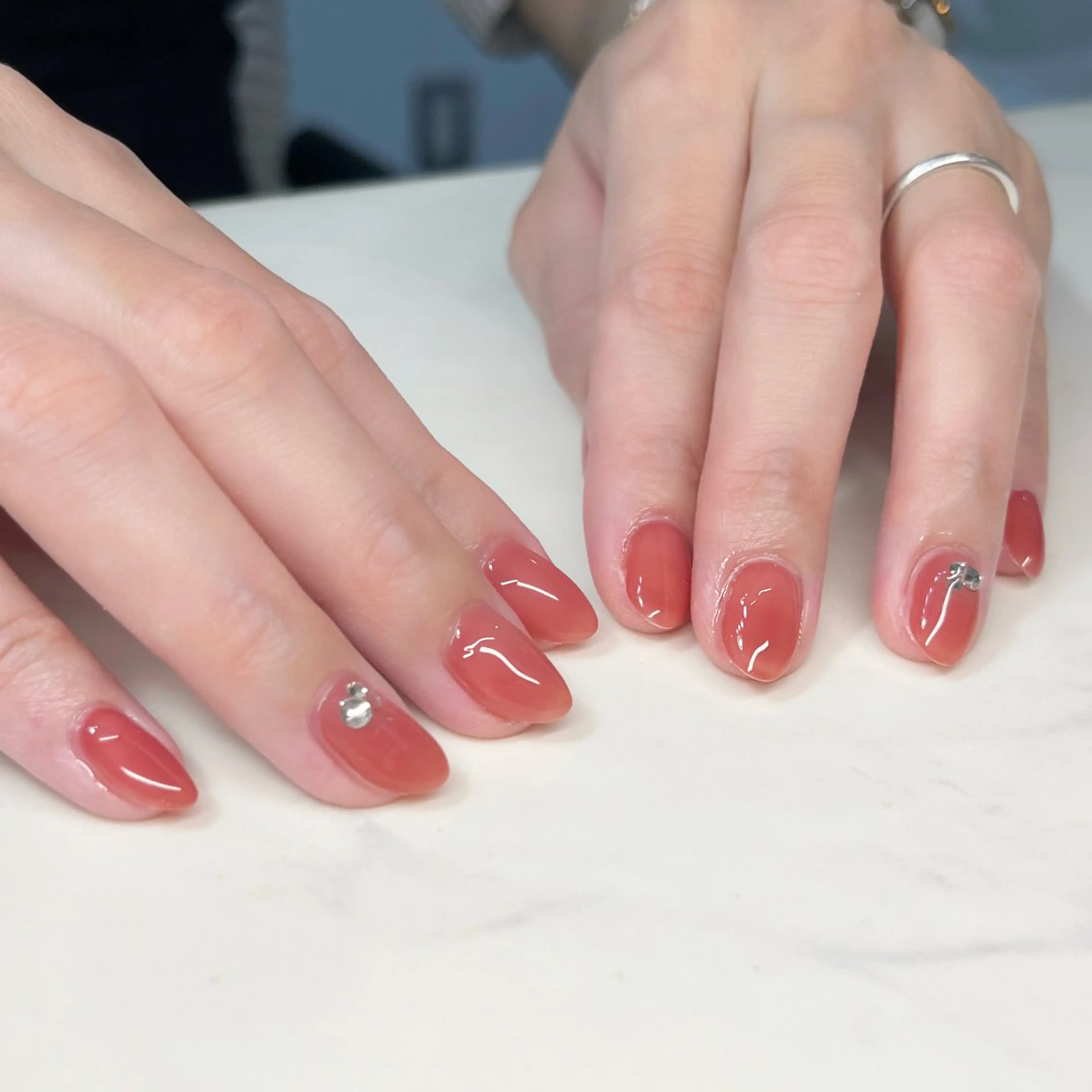 ネイル シンプルネイル ハンドネイル K nail所属・Knail いがわのネイルデザイン