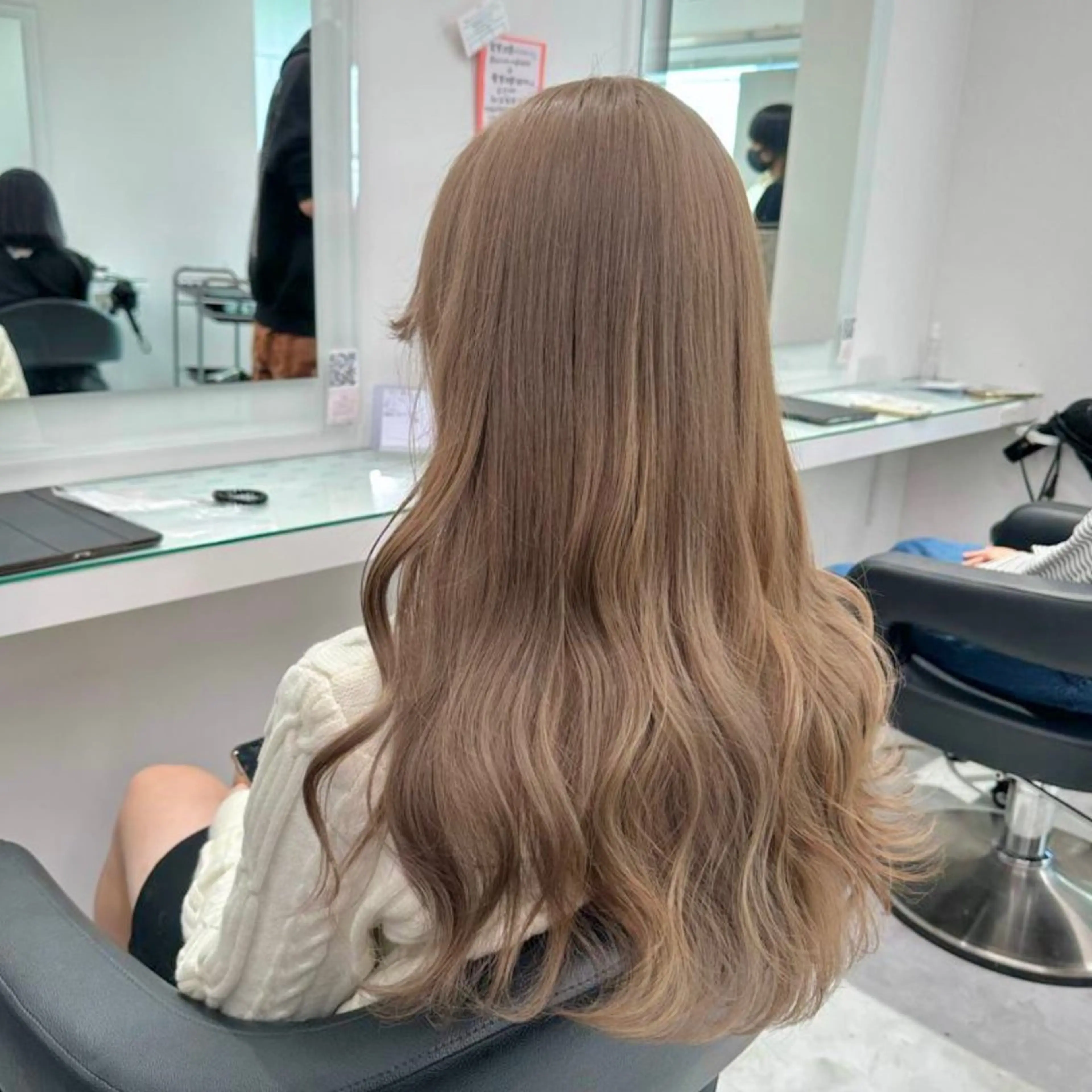 ロング カラー パーマ ヘアアレンジ キッズ マツエク・マツパ アイブロウ マンツーマン/原宿/ 透明感カラー⭐️のヘアスタイル
