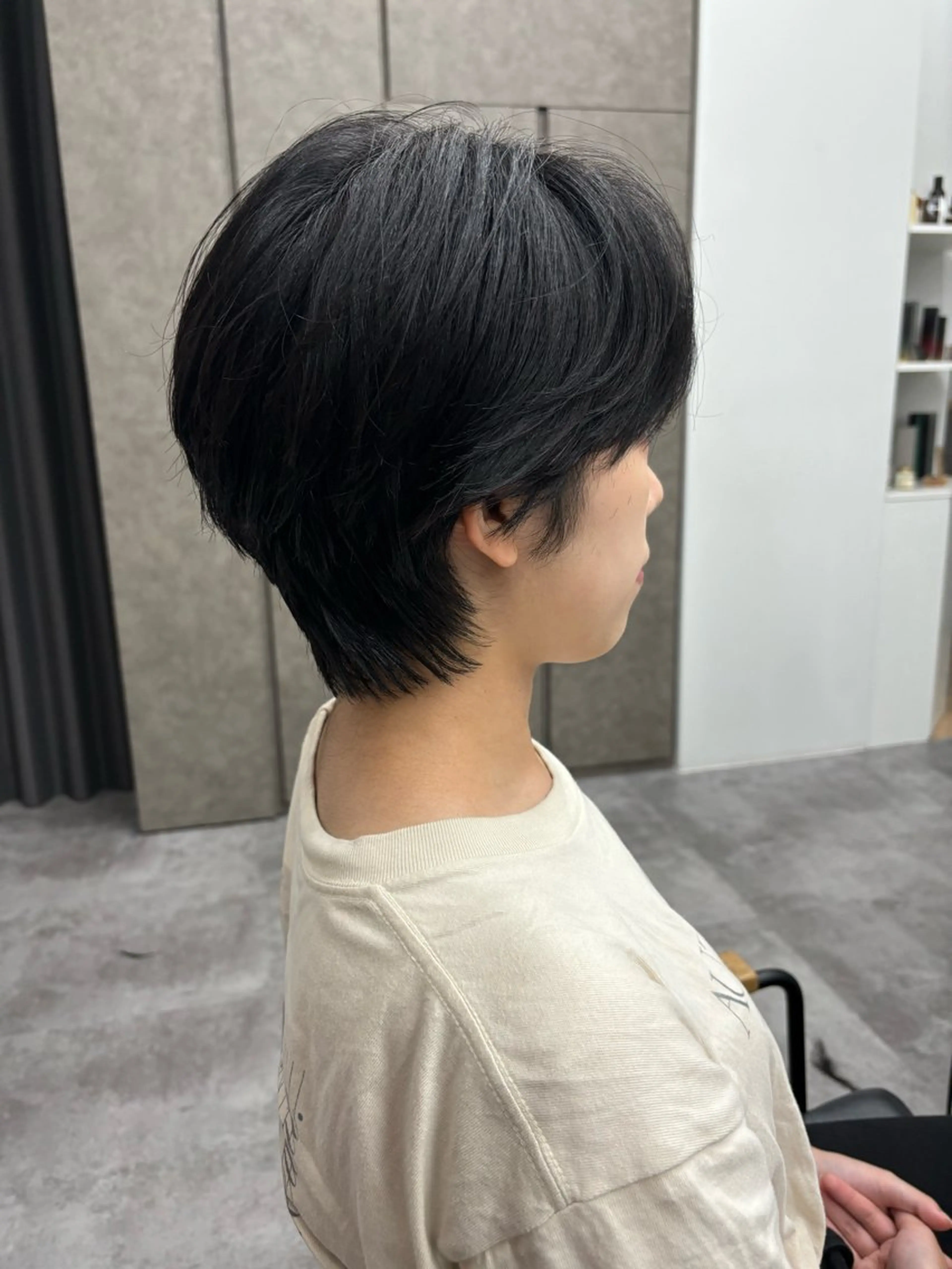 ショート カラー パーマ ヘアアレンジ マエダ アズミ🌱のヘアスタイル