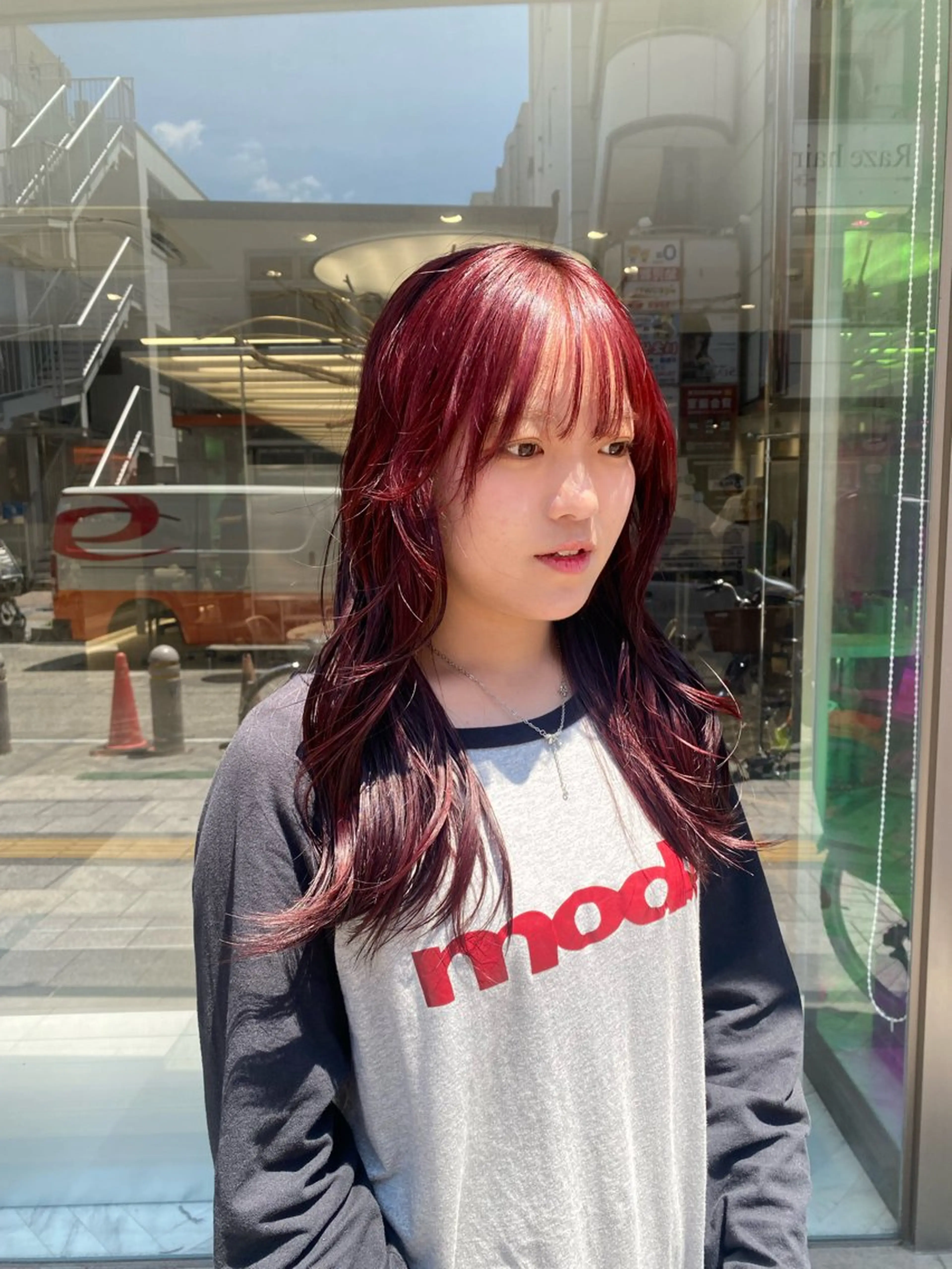 セミロング カラー ヘアカラー カンナ【Y2Kネイル /コーンロウ】のネイルデザイン