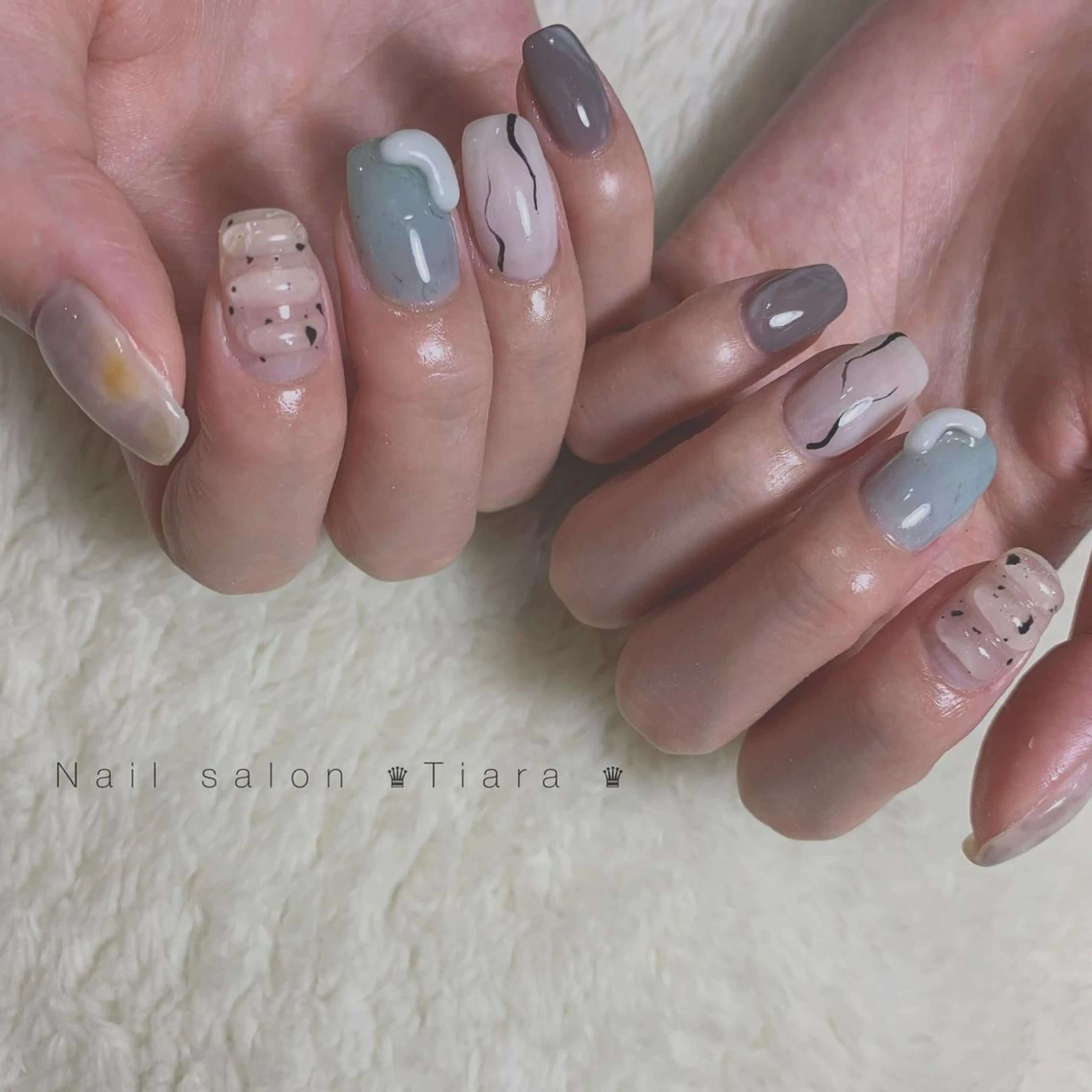 ネイル ハンドネイル Tiara♛ティアラ 山口くるみのネイルデザイン