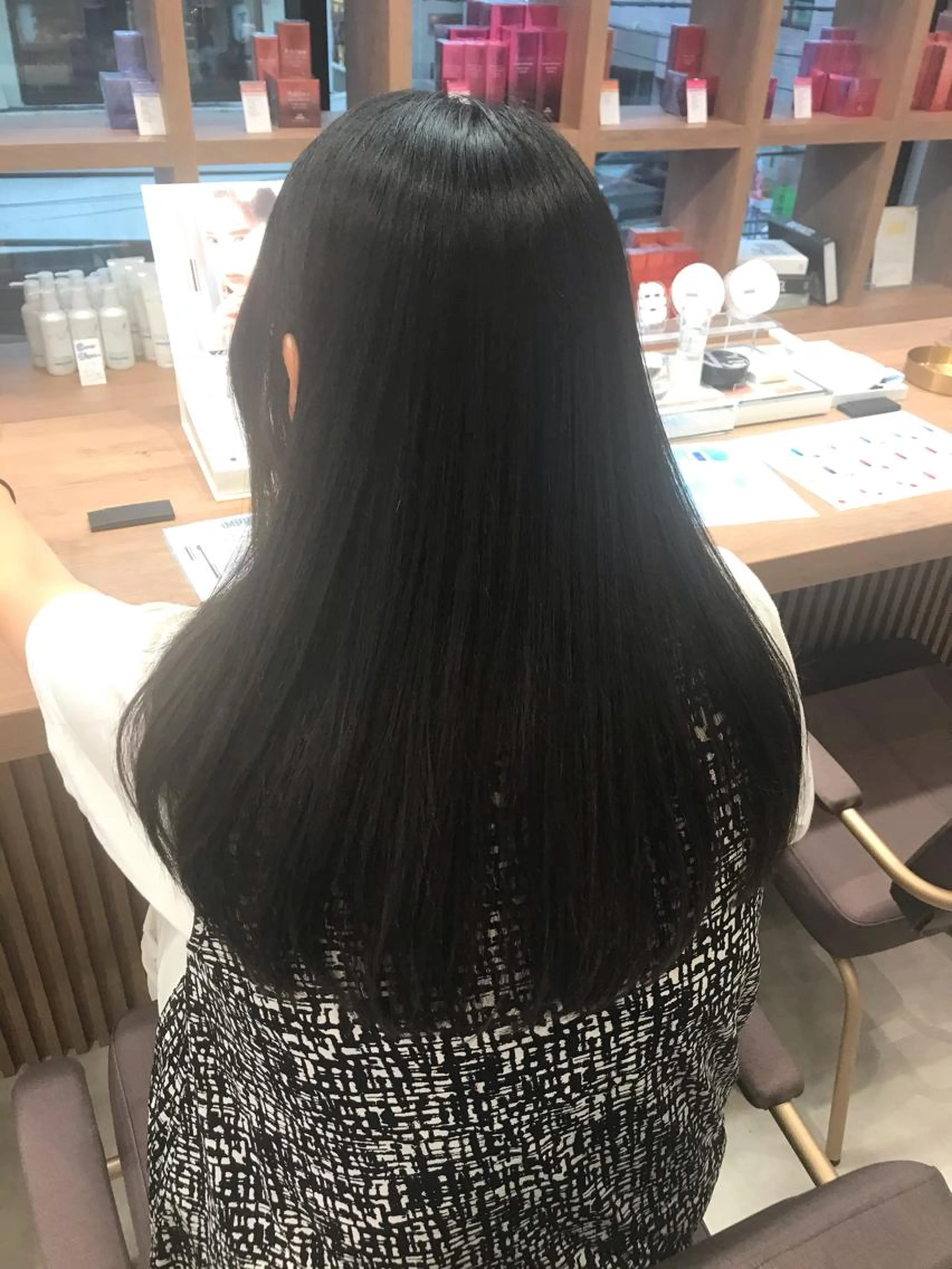 カット＋縮毛矯正＋Aujuaトリートメント＋ヘッドスパの写真