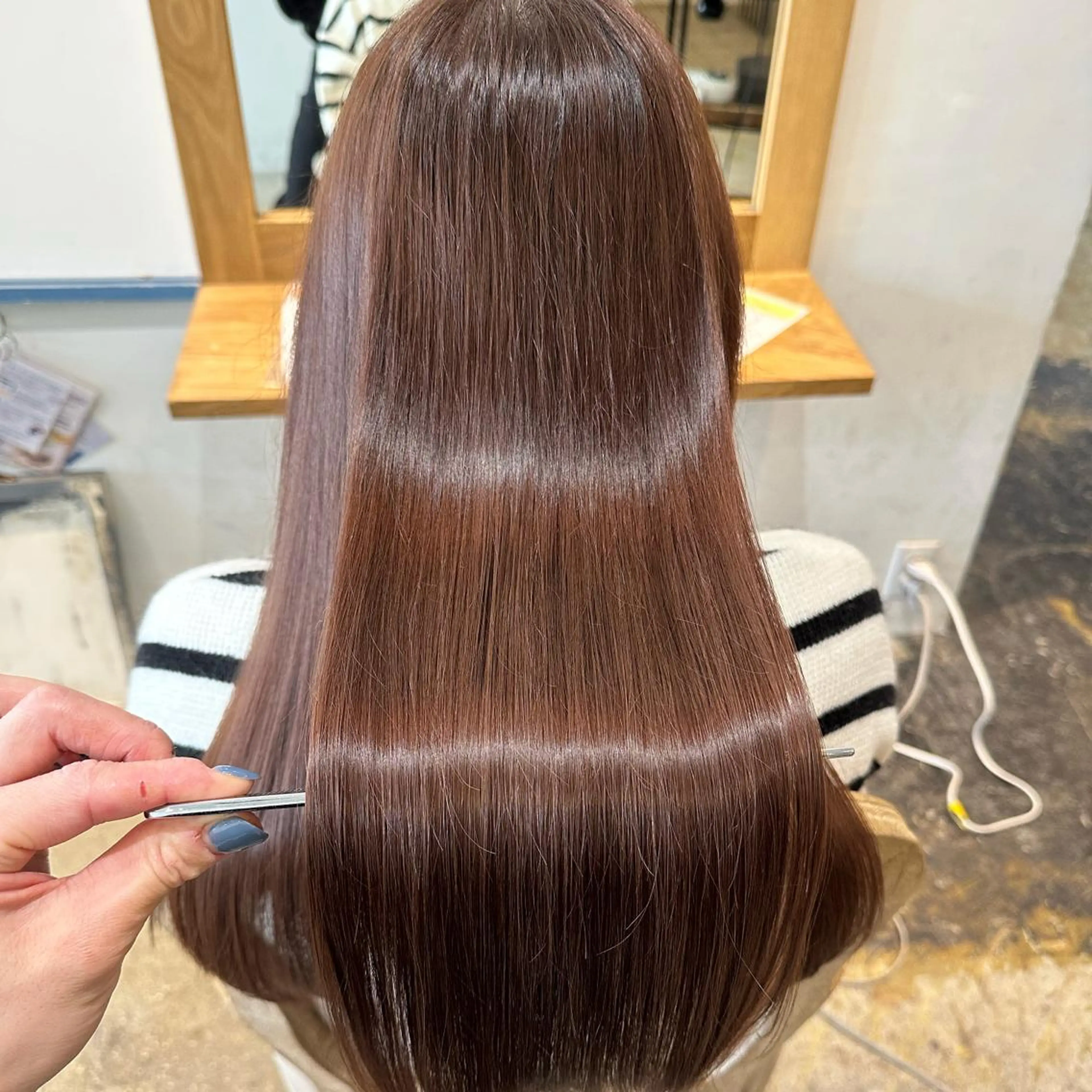 ミディアム ブリーチ縮毛矯正 齊藤翔太のヘアスタイル