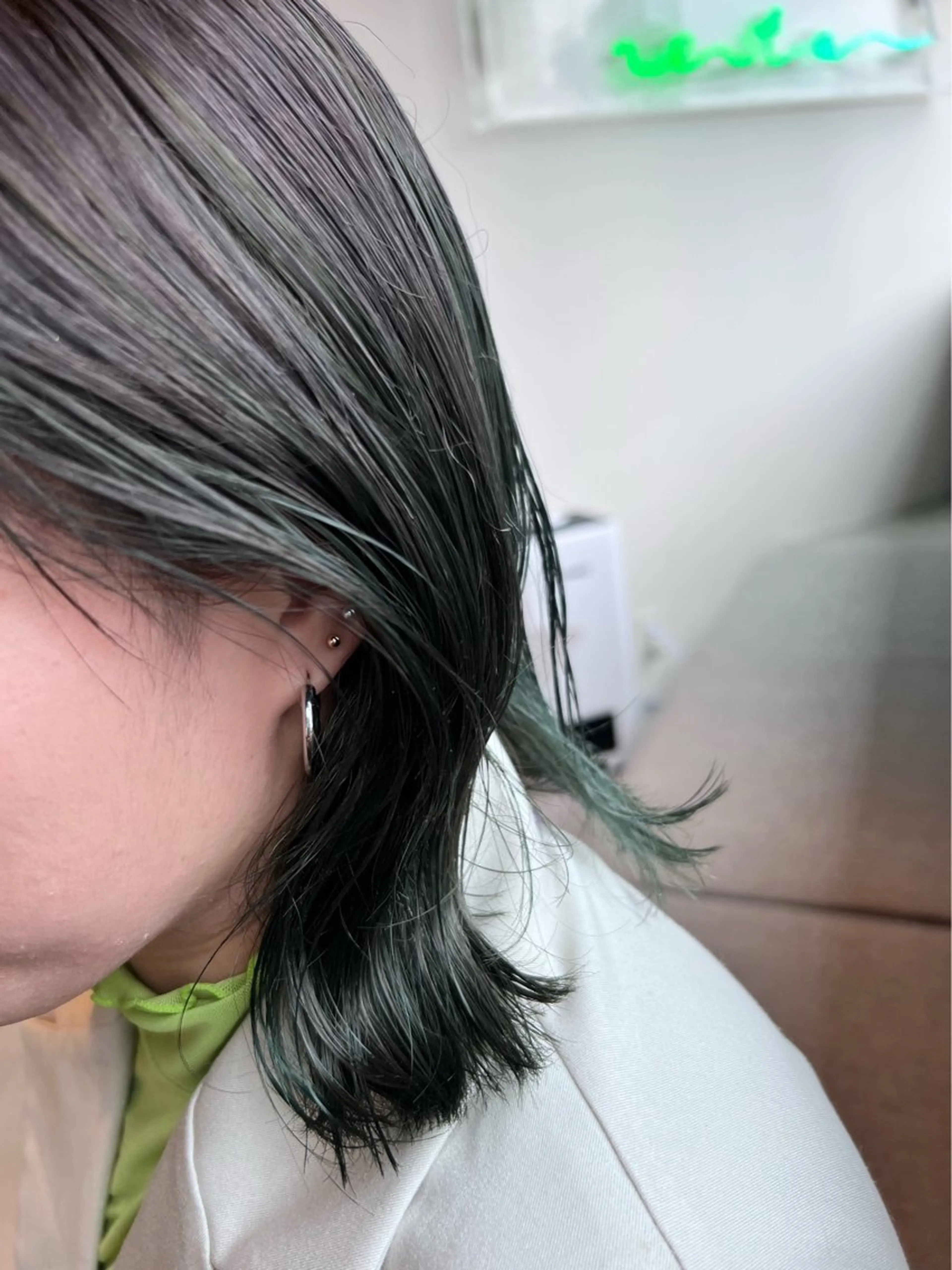 ミディアム カラー ヘアカラー トリートメント 🌐👽フクイ キララ🌎💎のヘアスタイル