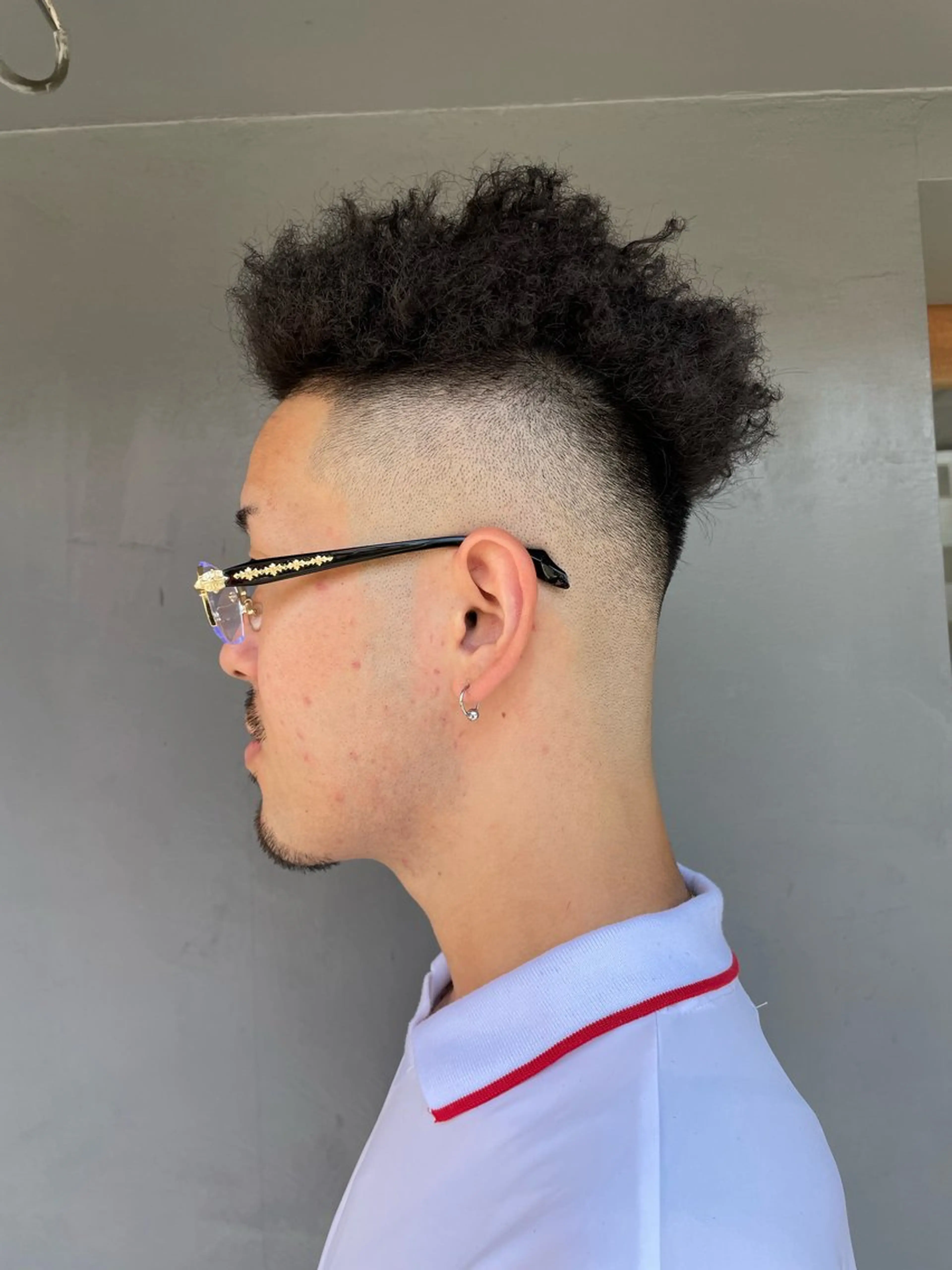 ショート メンズ フェードカット FADE&LINE登戸店所属・🔥メンズ専門 美容師🔥 柳澤陵心のヘアスタイル