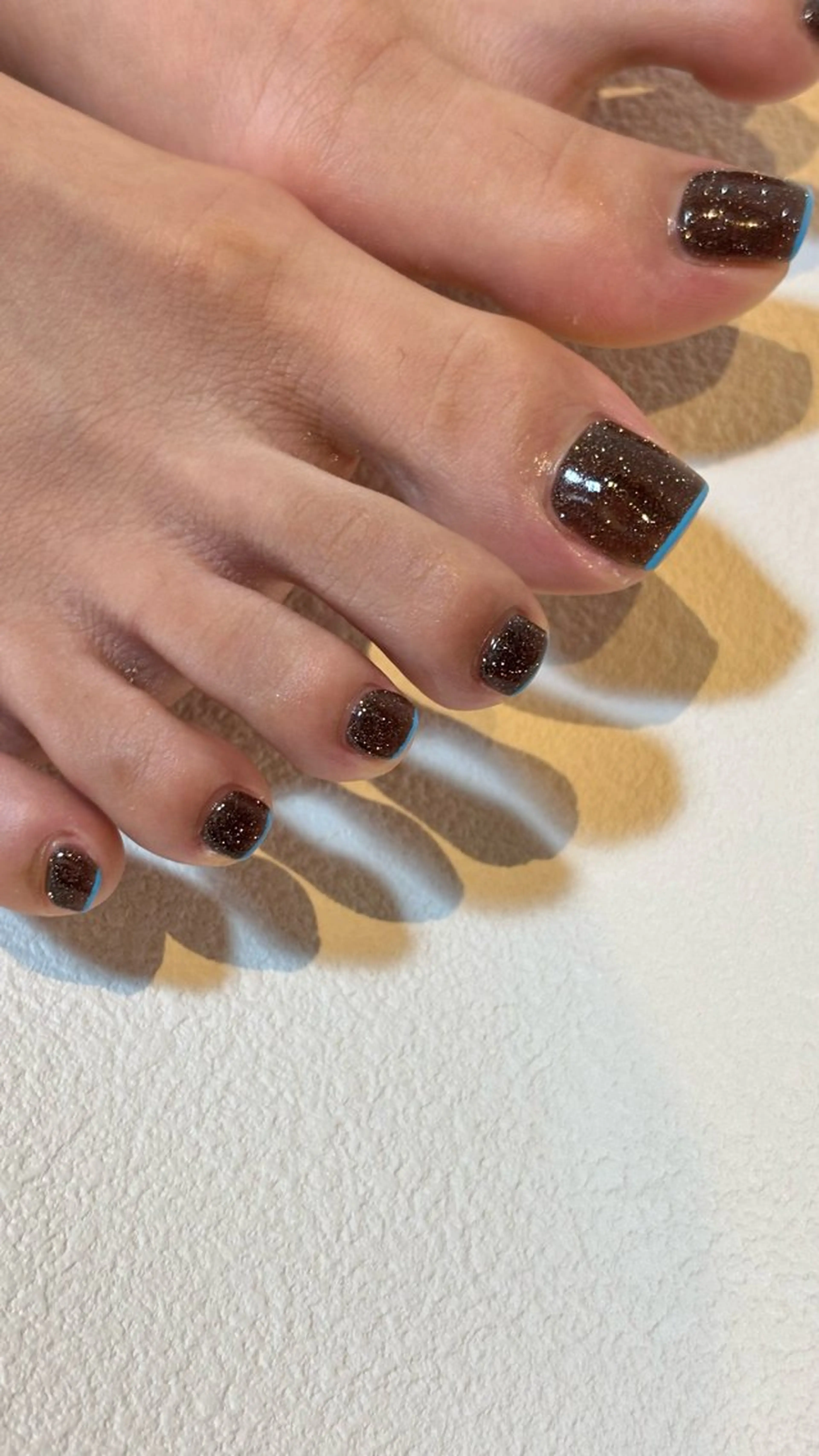ネイル フラッシュネイル フットネイル フレンチネイル フットネイル Umi Nail salon所属・Umi Nail /Akariのネイルデザイン