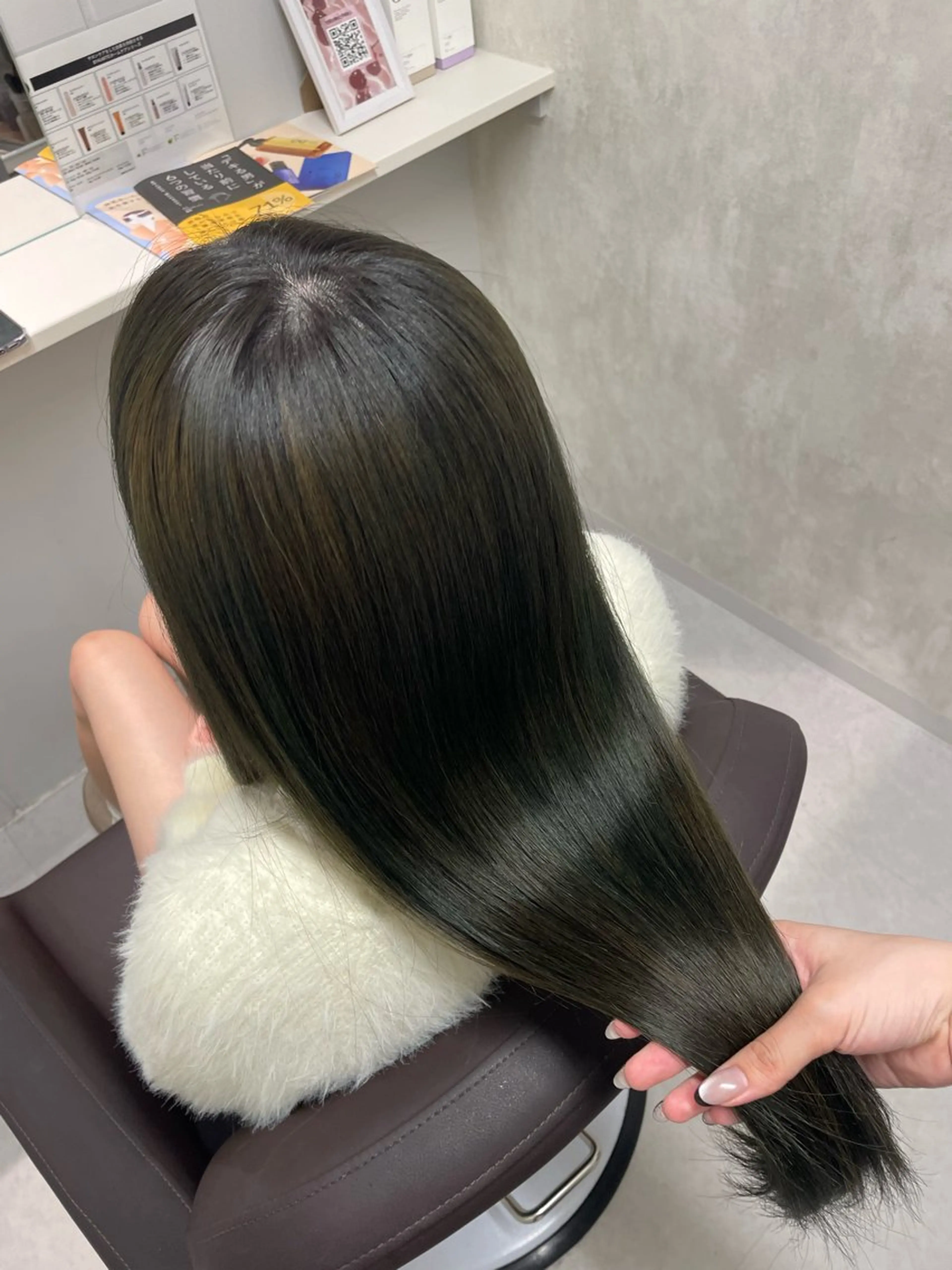 カラー ヘアカラー トリートメント ✨️小顔カット/ 艶カラー/髪質改善✨のヘアスタイル